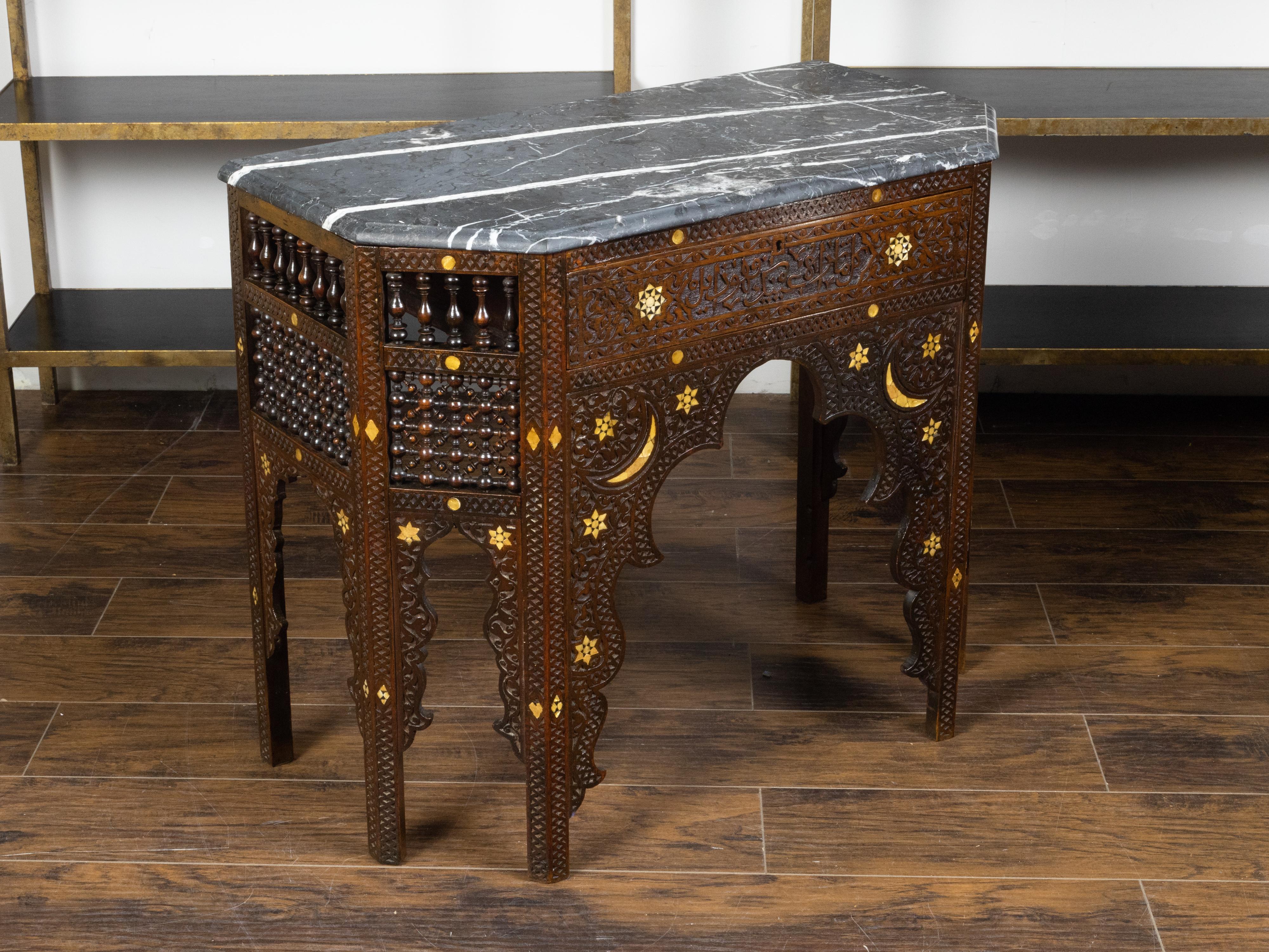 Anglo-Indian 1880s Carved Wooden Console Table with Marble Top and Bone Inlay 2