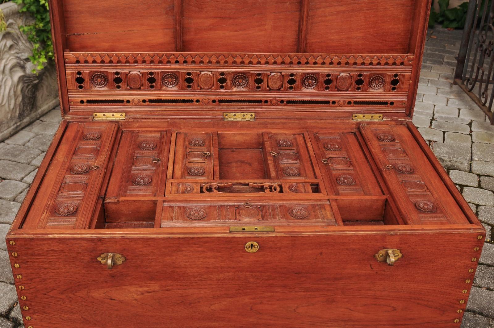 Anglo-Indian 1880s Teak and Brass Trunk with Multiple Storage Compartments For Sale 2