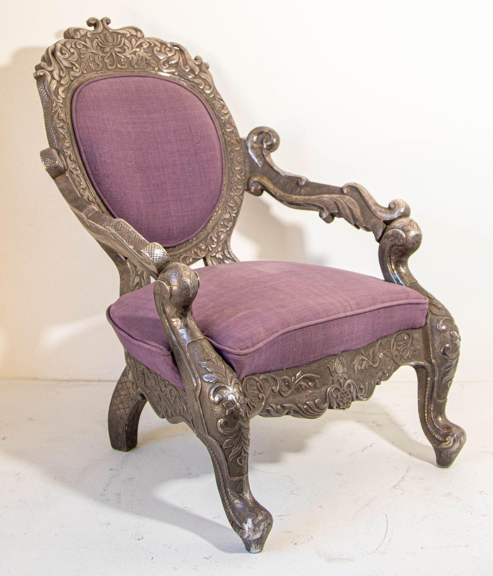 Anglo Indian Armchair Throne Silver Embossed Throne 19th Century For Sale 6