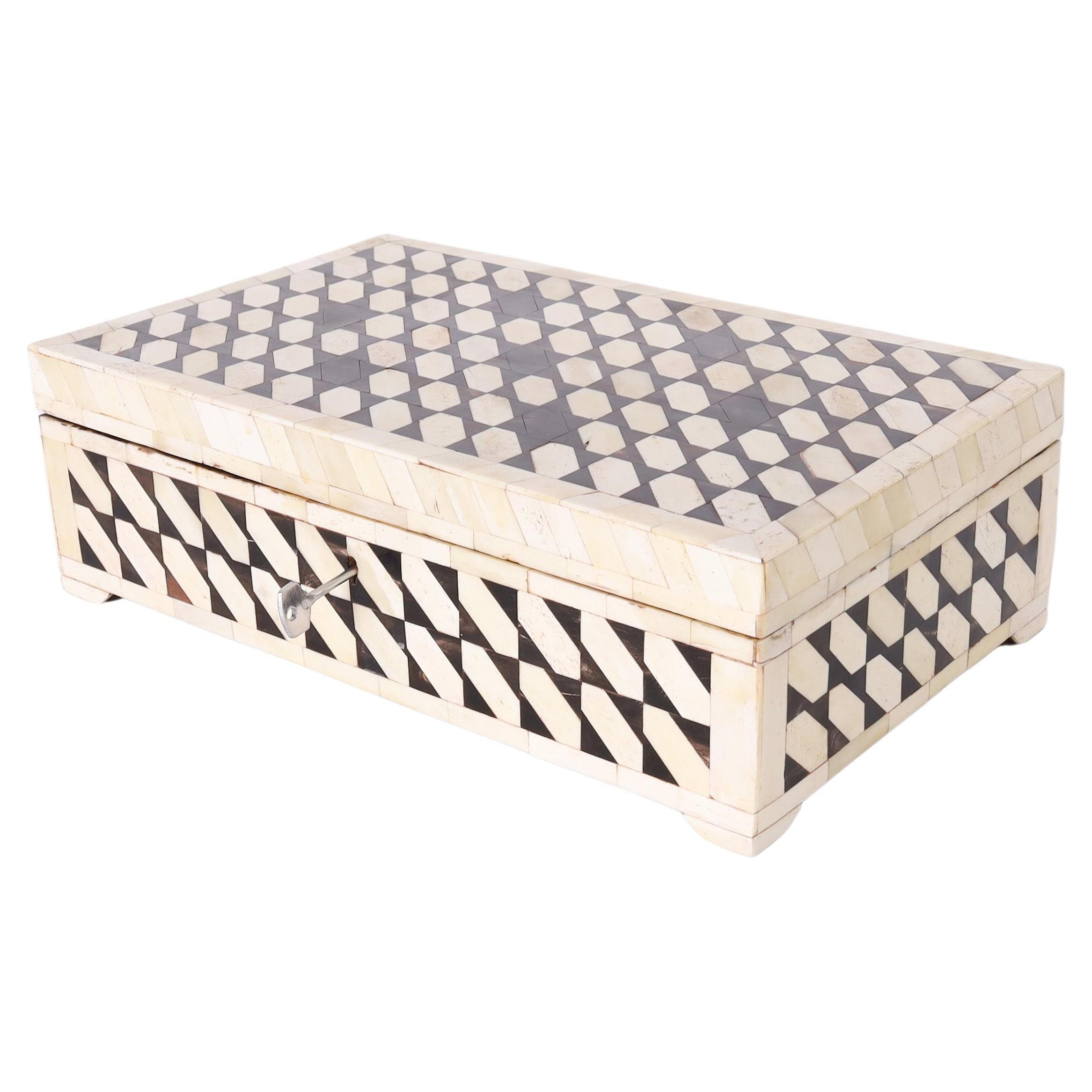 Caja angloindia de hueso y ébano