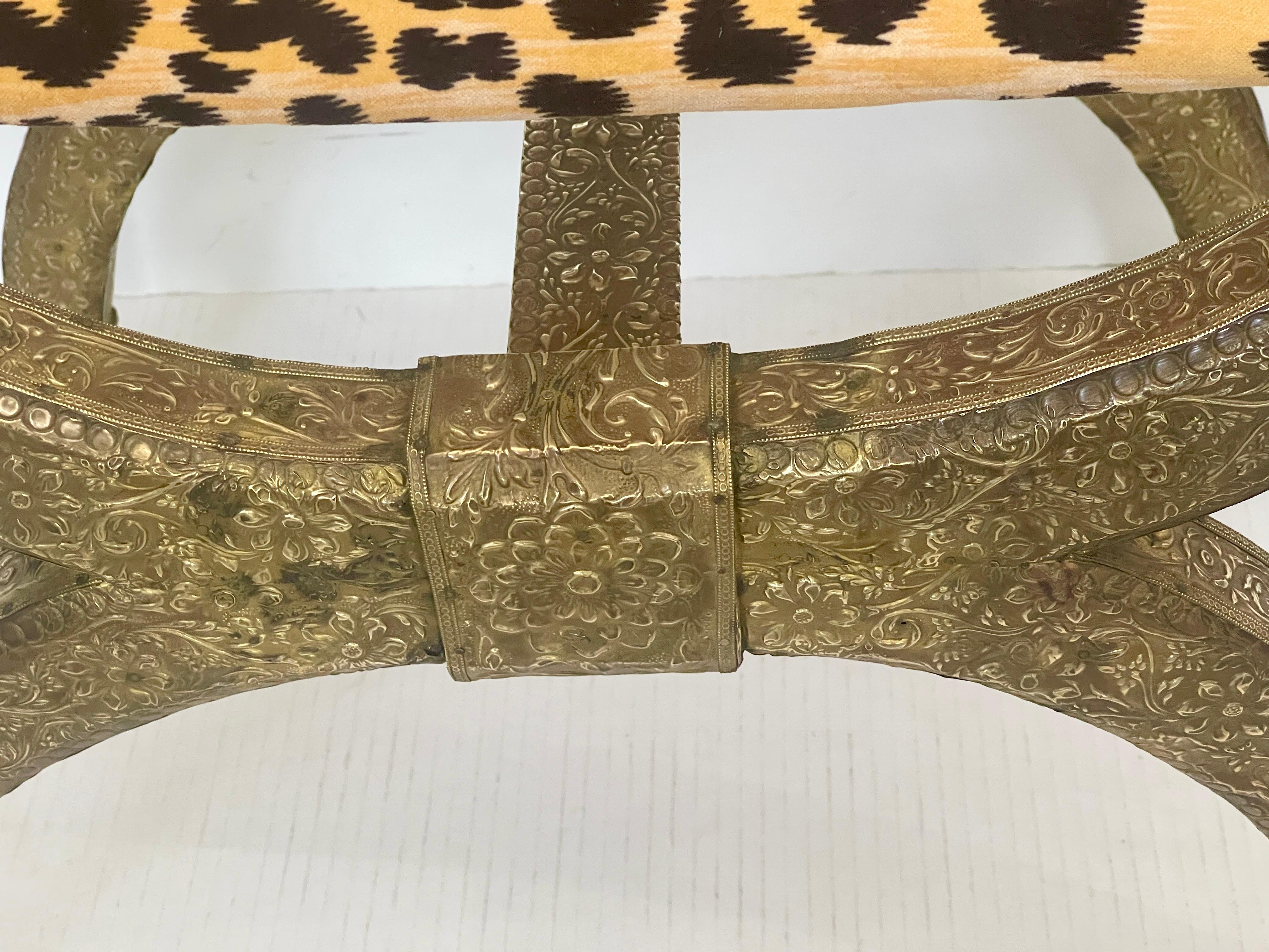 Anglo Indian  Brass-clad Embossed  Wood Stool, With Horse Heads 5