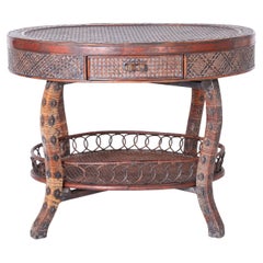Anglo-indischer Tisch aus Schilfrohr und Grascloth