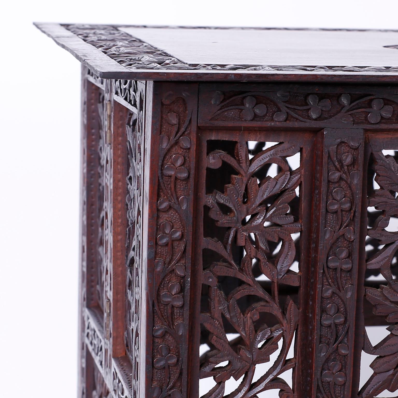 Anglo-Indian Carved Bombay Black Wood Side Table In Excellent Condition In Palm Beach, FL