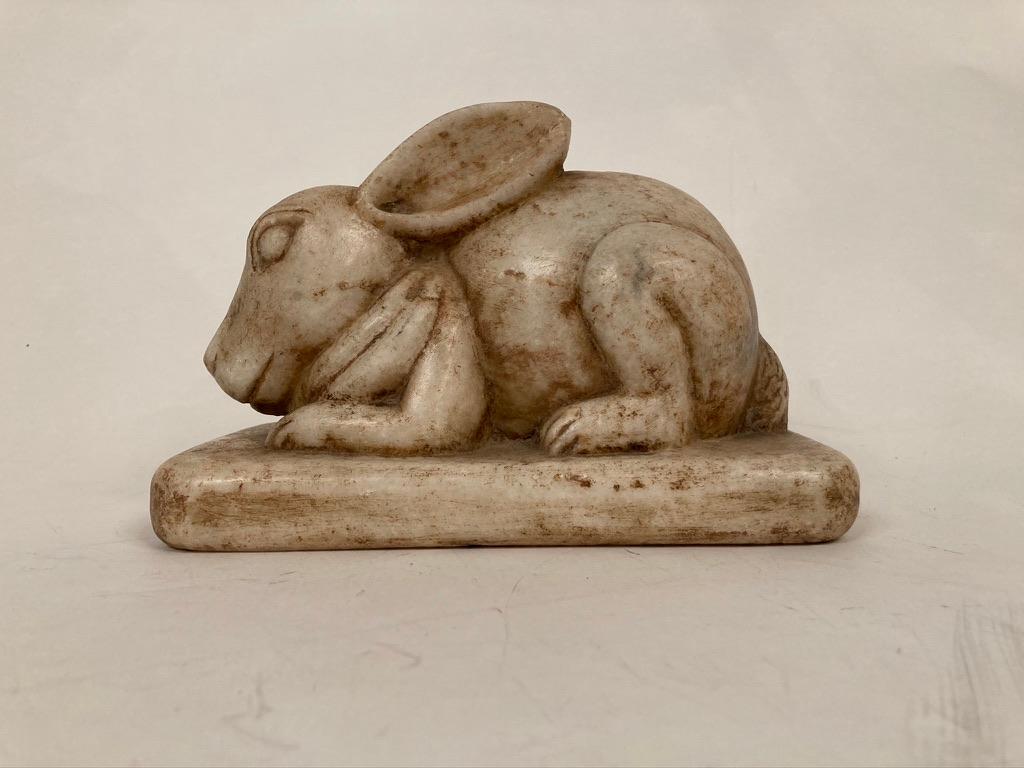 Anglo-Indian Carved Marble Figure of a Rabbit - 2023 is the Year Of The Rabbit! In Good Condition For Sale In Stamford, CT