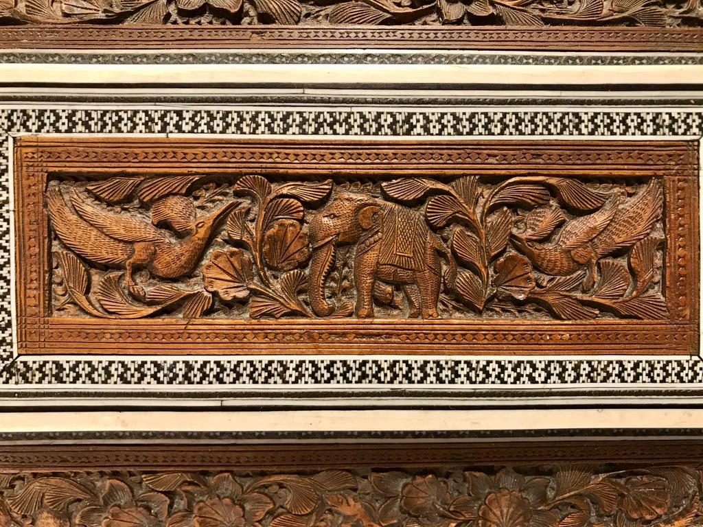 Anglo-Indian Carved Sandalwood and Bone Sadeli Inlaid Box 7