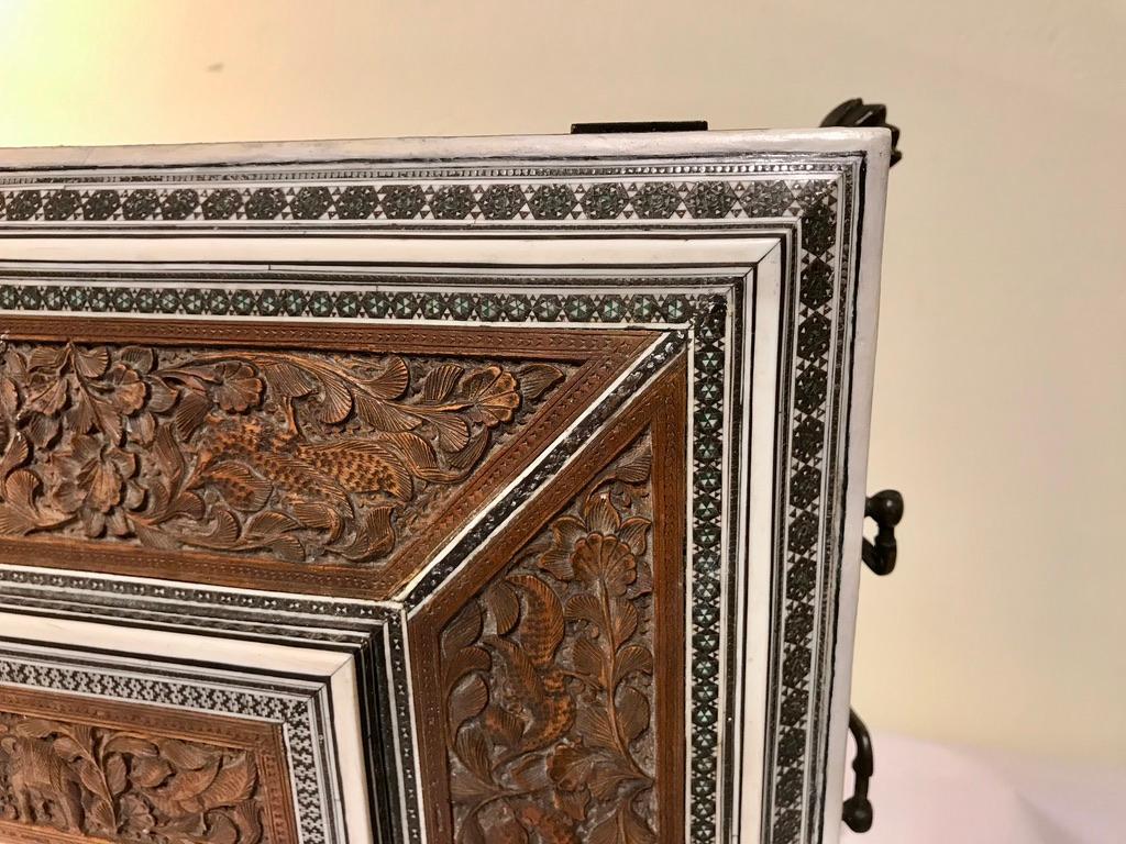 Anglo-Indian Carved Sandalwood and Bone Sadeli Inlaid Box 8