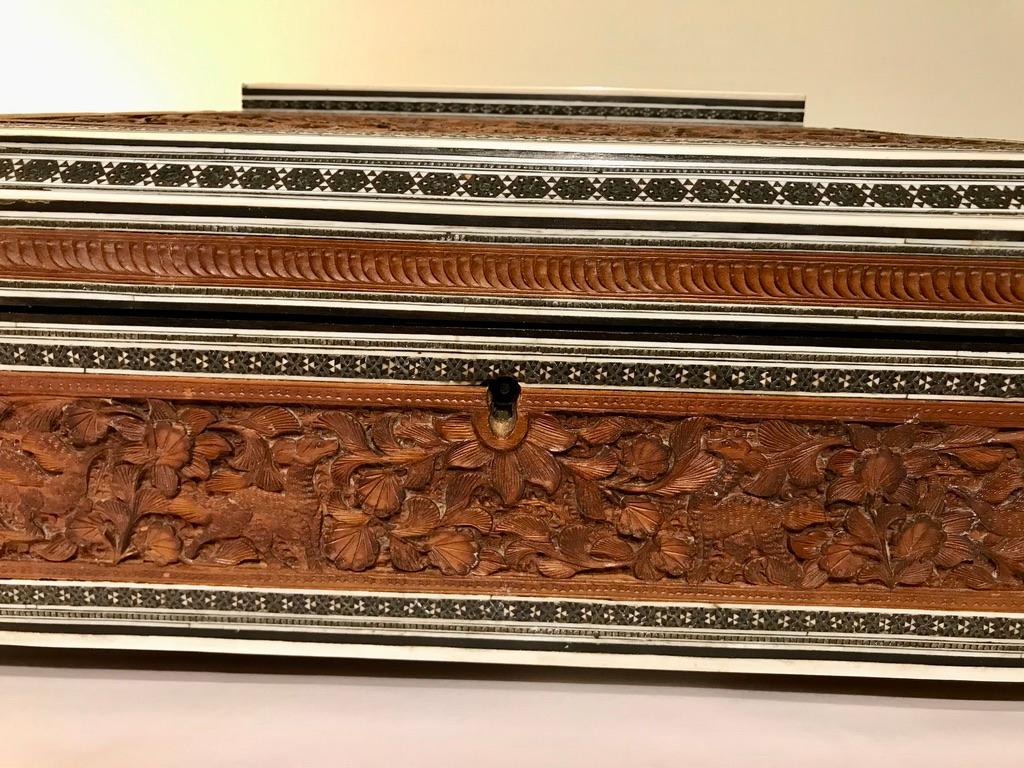 19th Century Anglo-Indian Carved Sandalwood and Bone Sadeli Inlaid Box
