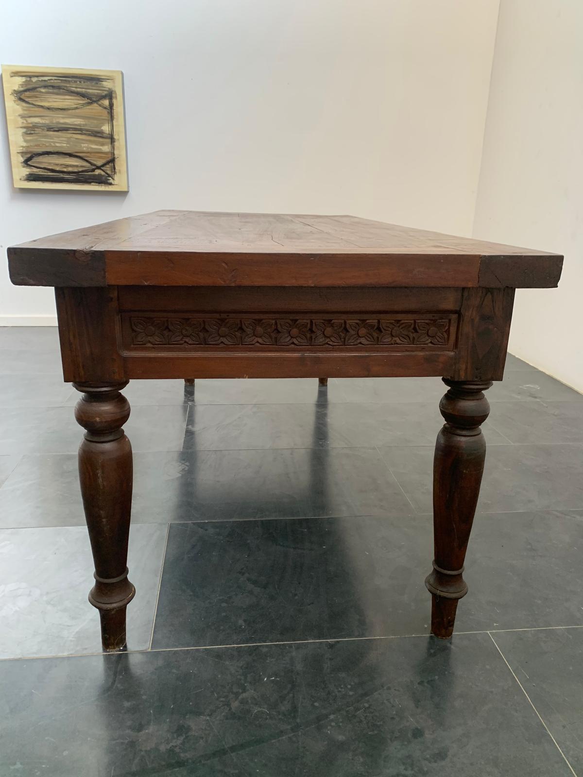 Teak Scrivania anglo-indiana Coloni in teak, 1890 in vendita