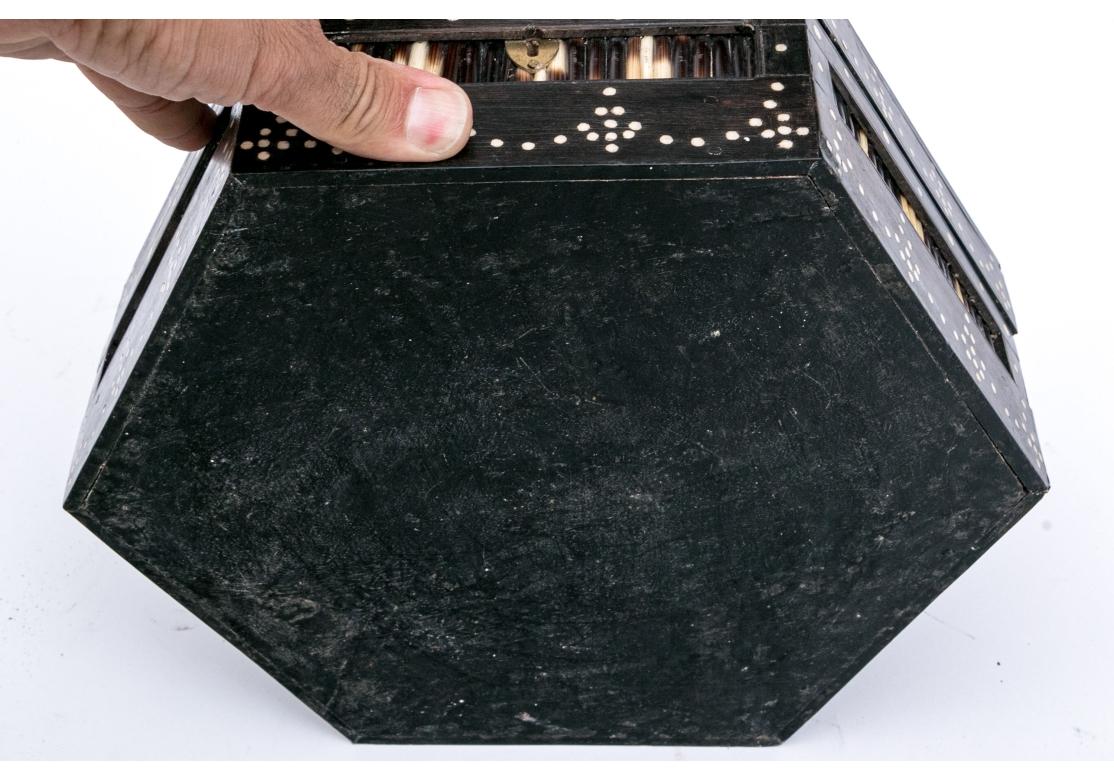 Inlay Anglo-Indian Hexagonal Porcupine Quill Box