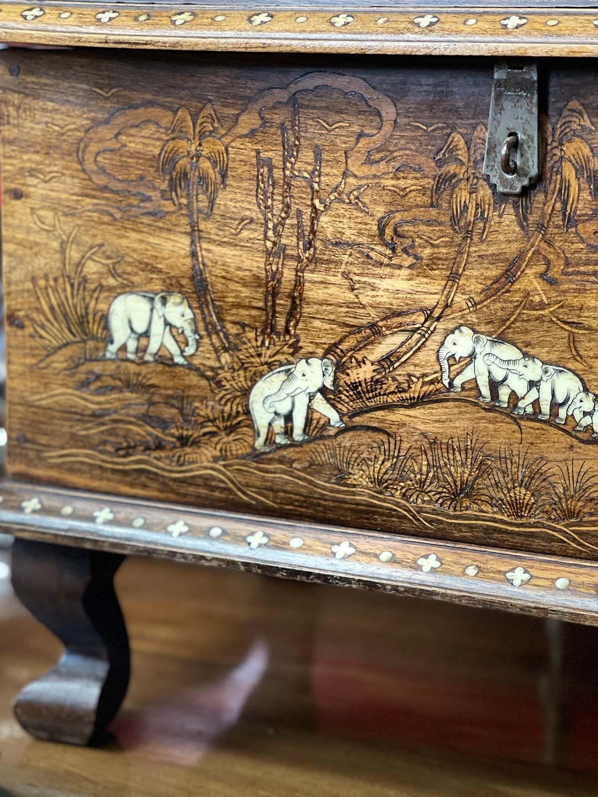 Inlay Anglo-Indian Inlaid Elephant Motif Box For Sale