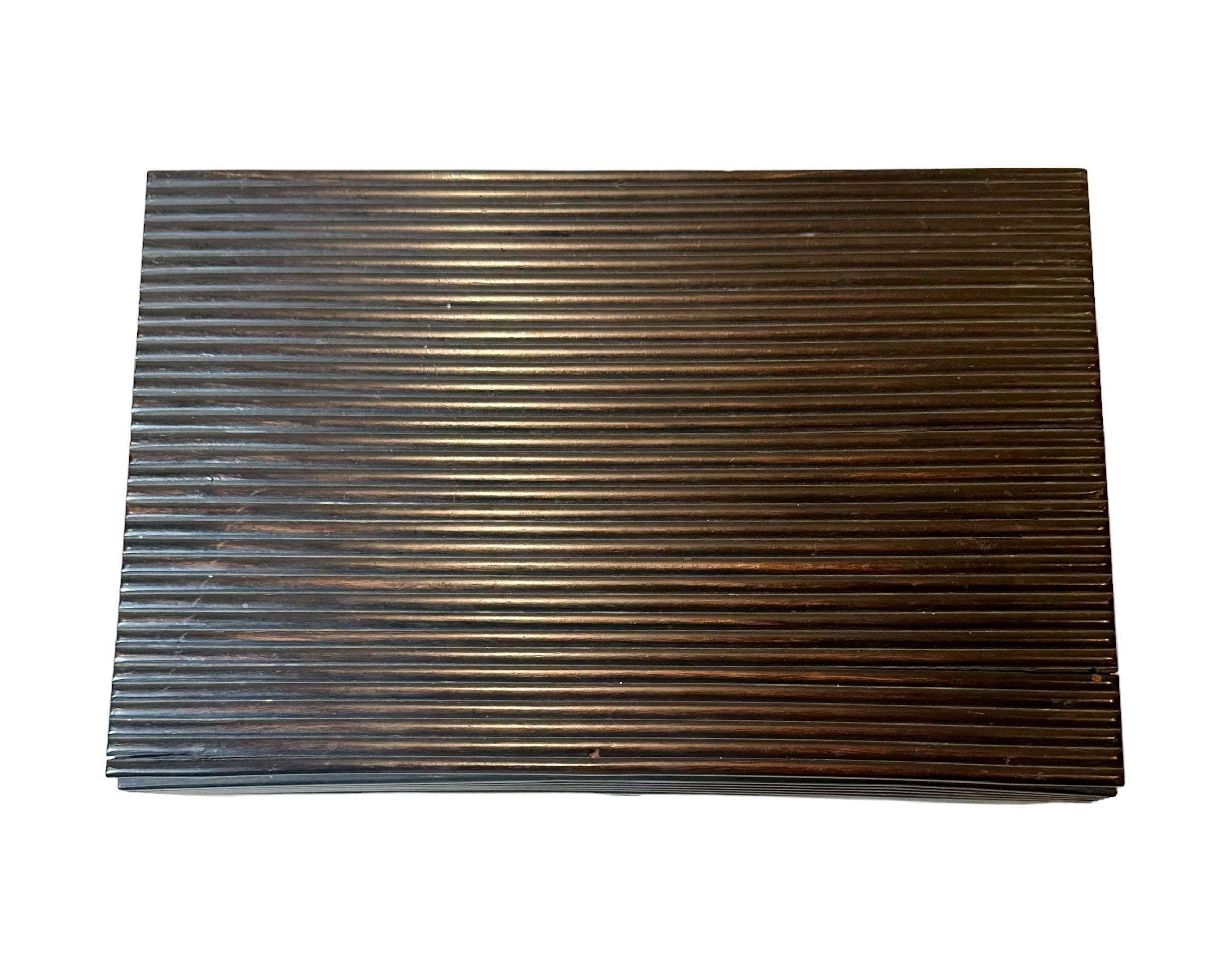 Caja de marquetería angloindia en venta 3