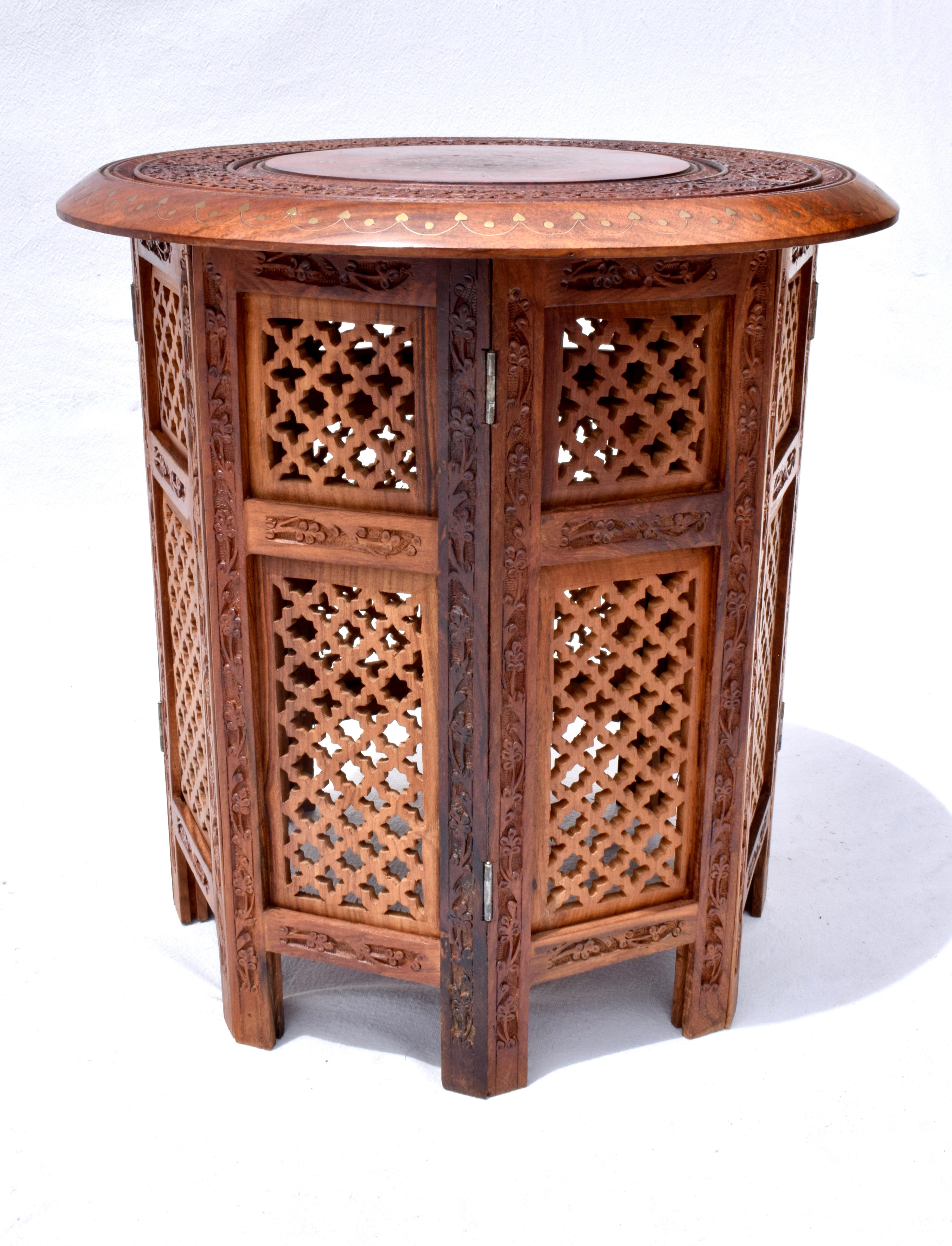 Anglo Indian Inlayed Stands, Pair In Good Condition For Sale In Southampton, NJ