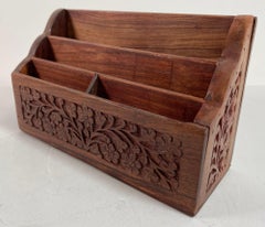 Porte-lettres de bureau en bois sculpté de l'Inde du Cachemire