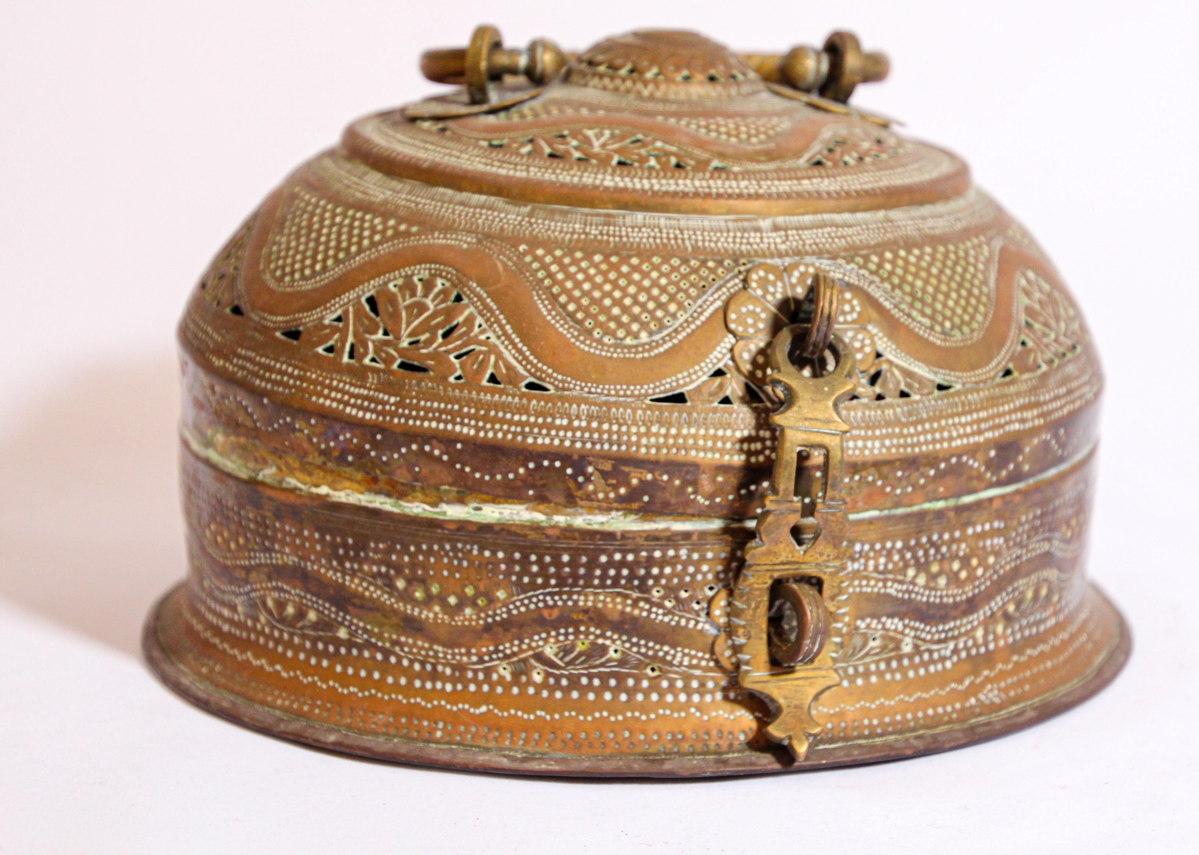 Anglo Indian Large Round Decorative Brass Tea Caddy Box with Lid at 1stDibs