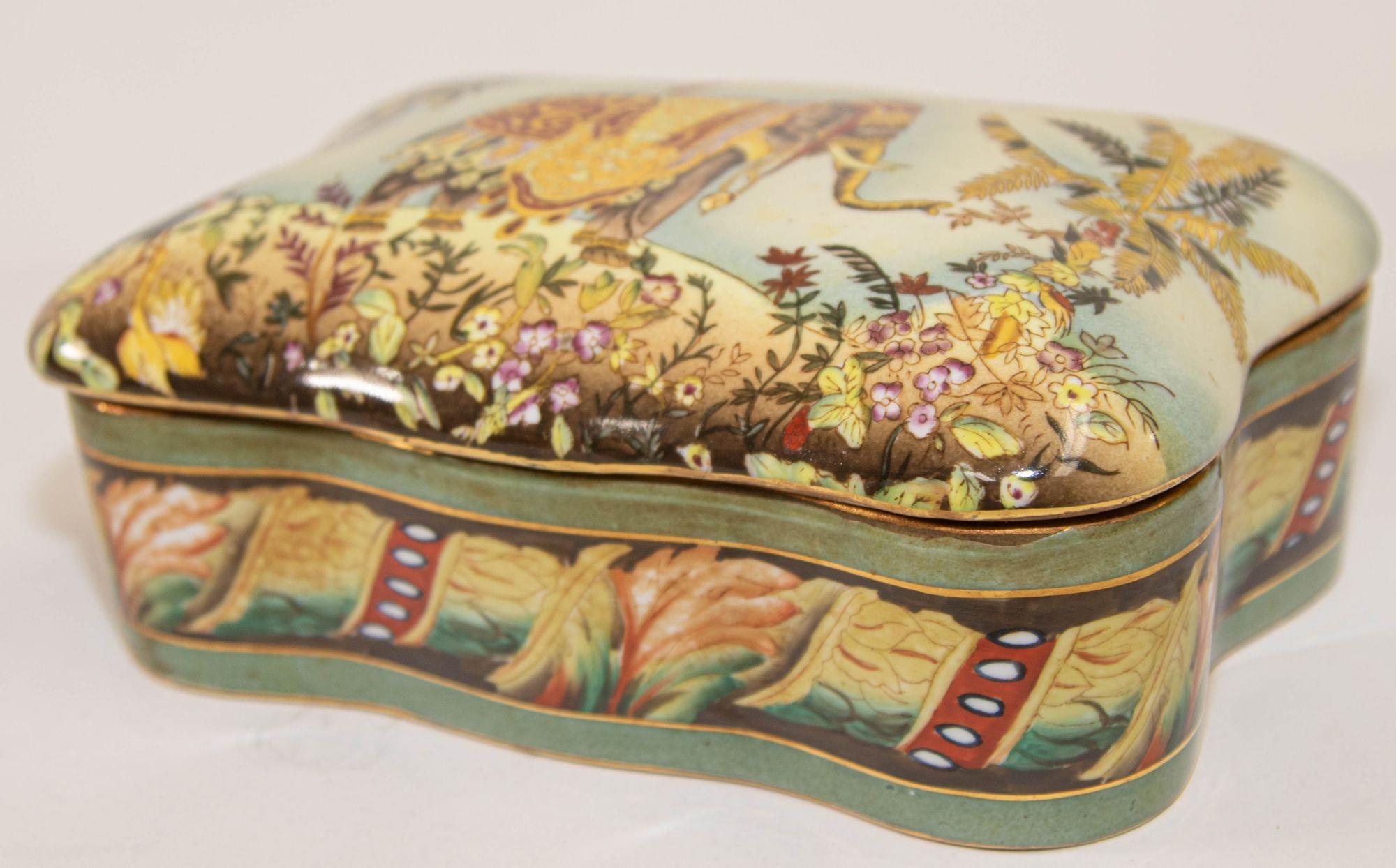 20th Century Anglo Indian Lidded Porcelain Box with Elephant Scene