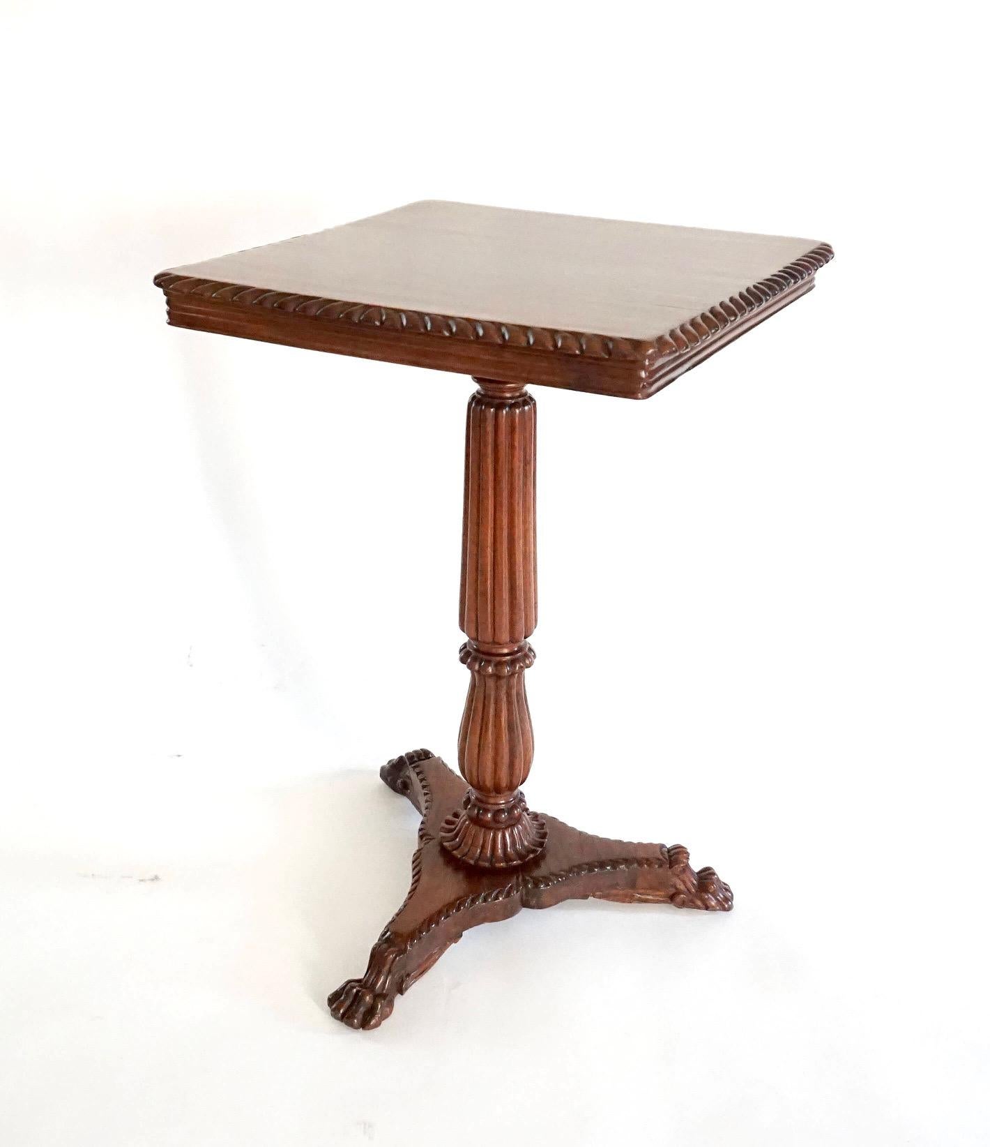 Anglo-Indian Mahogany Tilt-Top Pedestal Occasional Table or Stand, circa 1835 In Good Condition For Sale In Kinderhook, NY