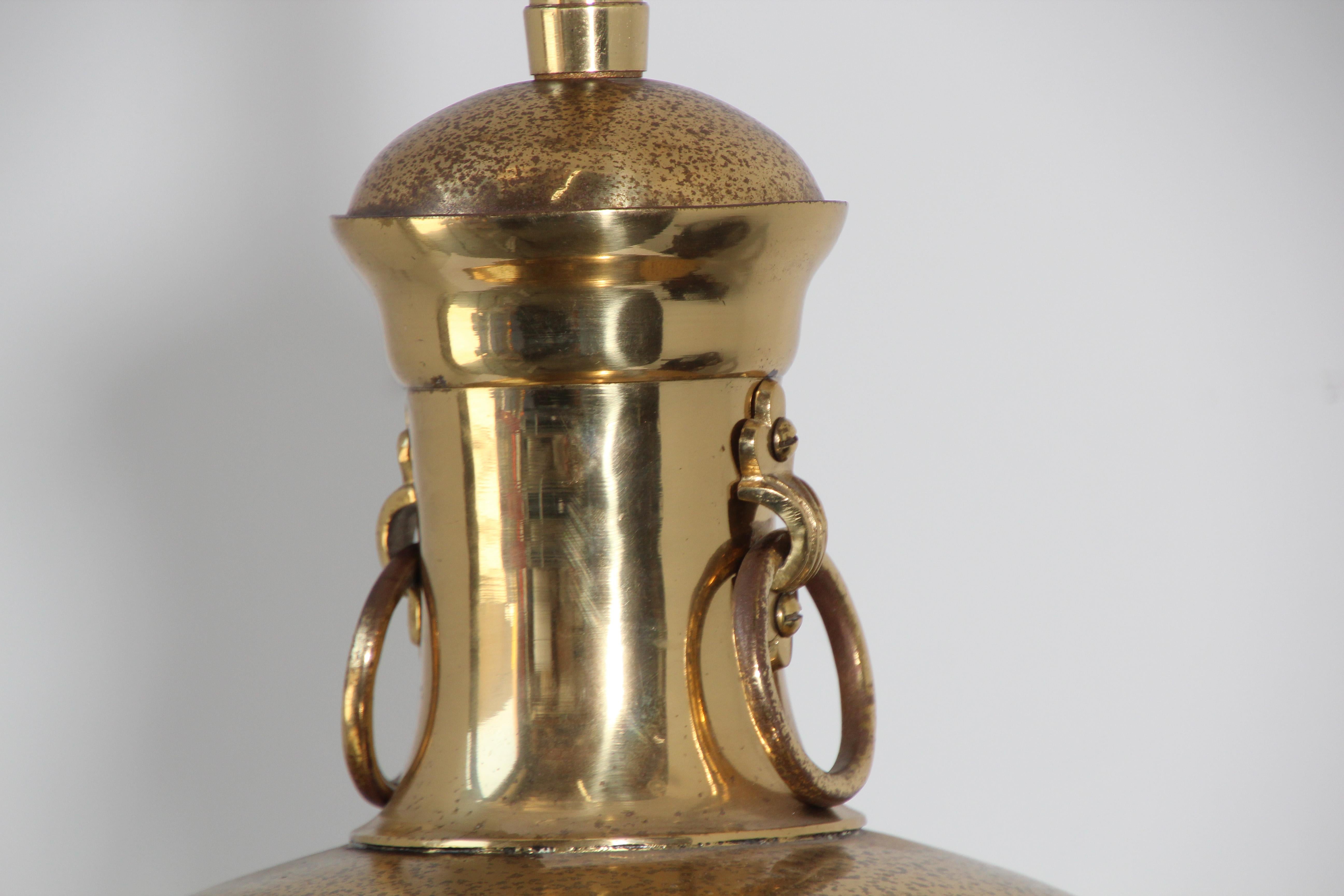 Lámpara de mesa angloindia morisca de latón de Frederick Cooper en venta 1