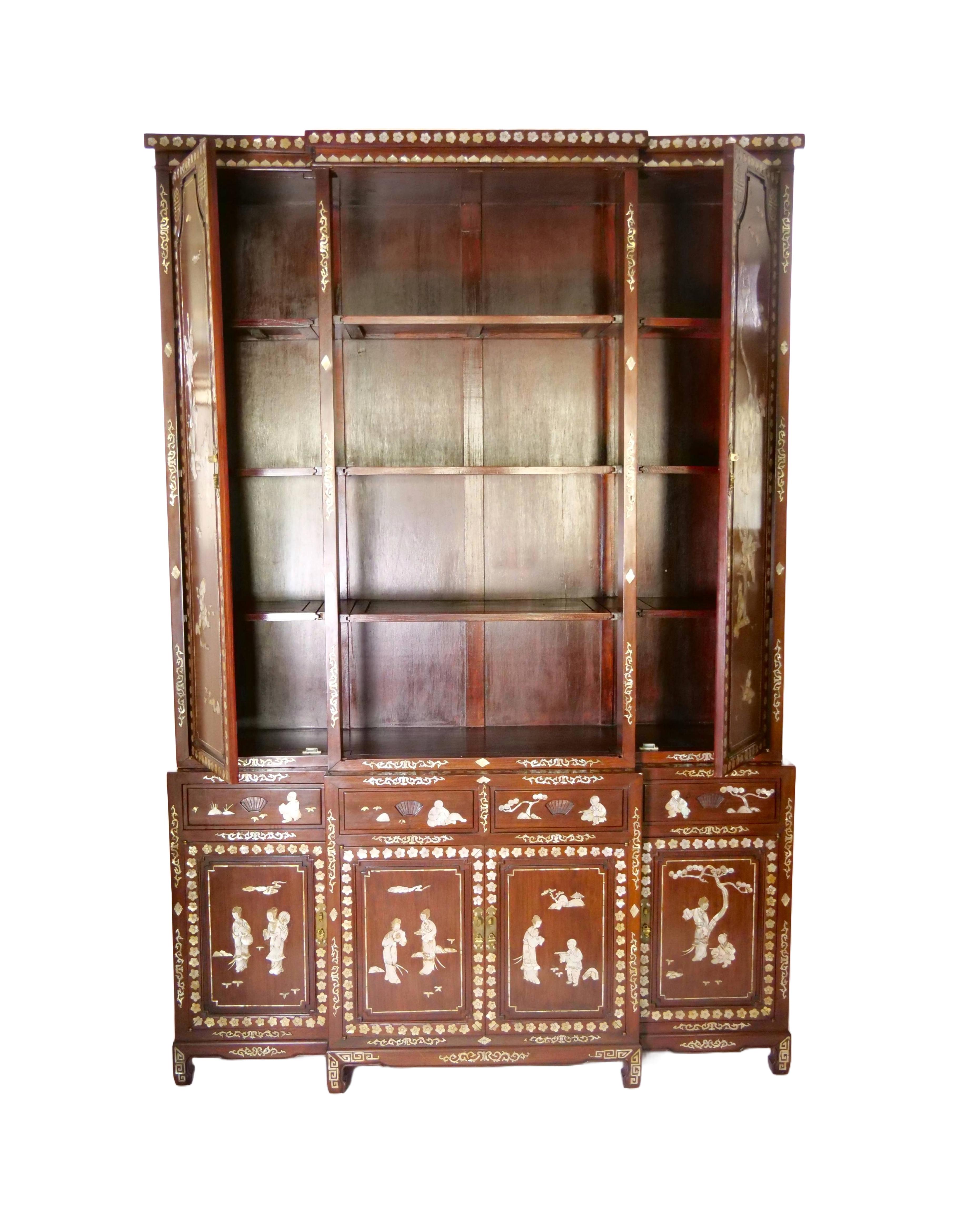 Anglo-Indian Mother-of-pearl Inlaid Bookcase / Display Cabinet  In Good Condition For Sale In Tarry Town, NY