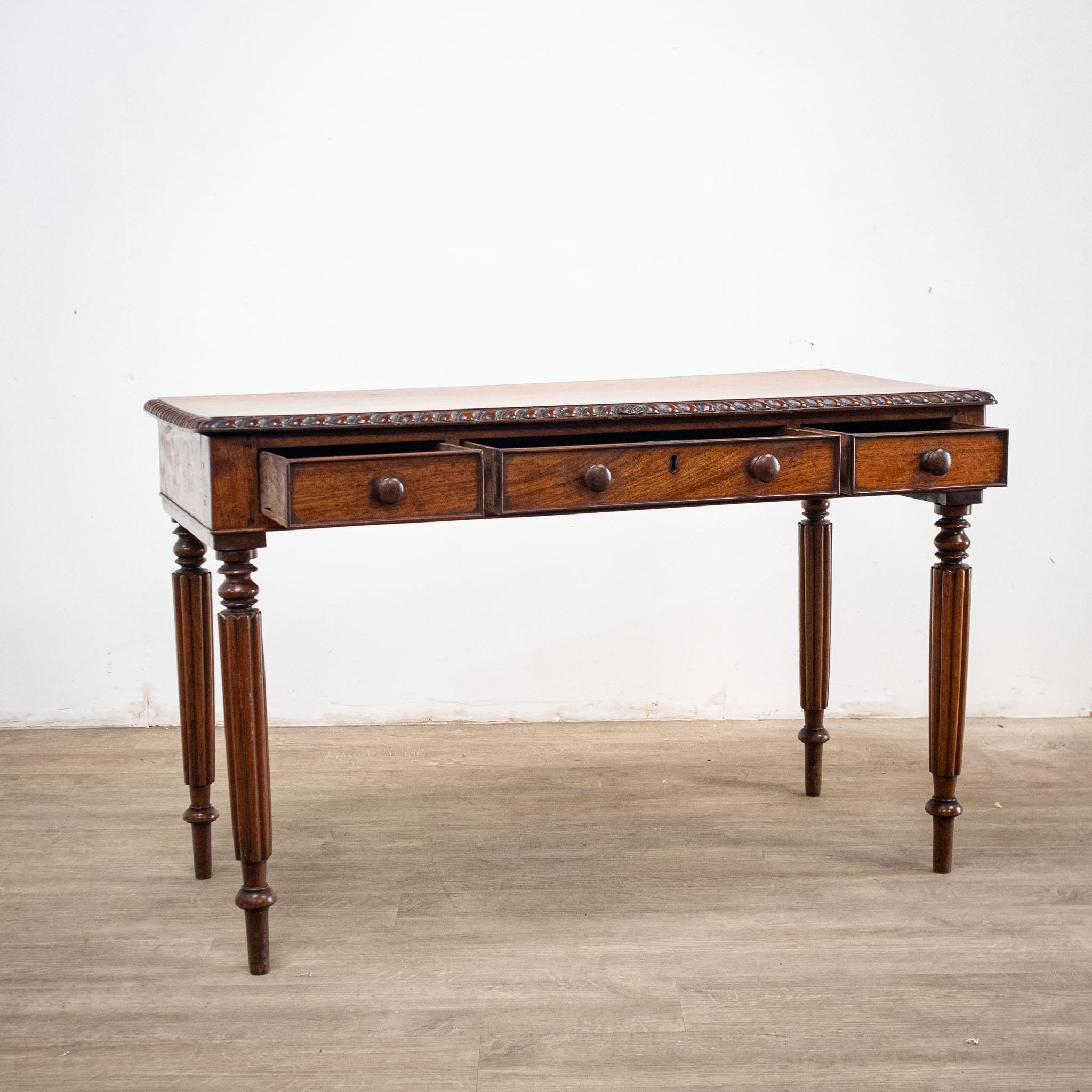 Anglo Indian Padouk Campaign Table or Desk In Good Condition In Newark, GB