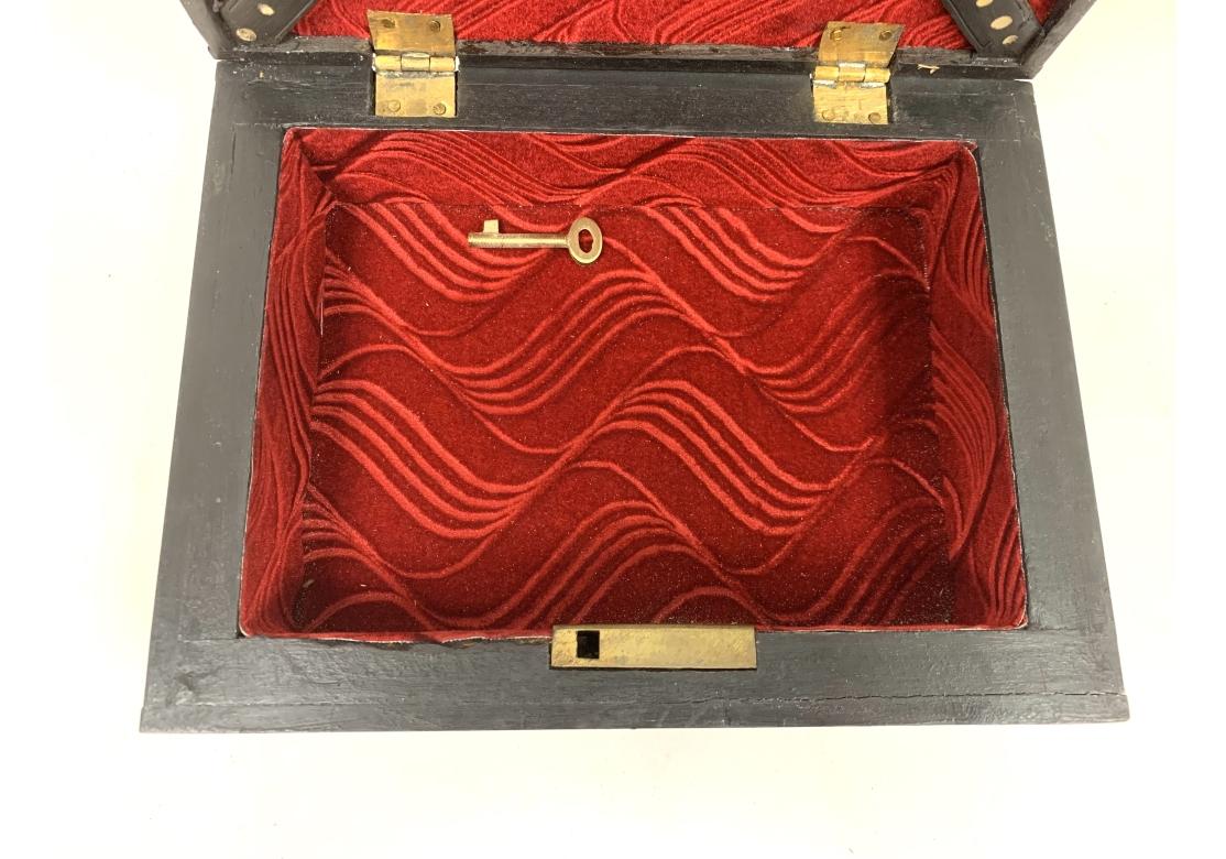 20th Century Anglo Indian Rectangular Porcupine Quill & Bone Box For Sale