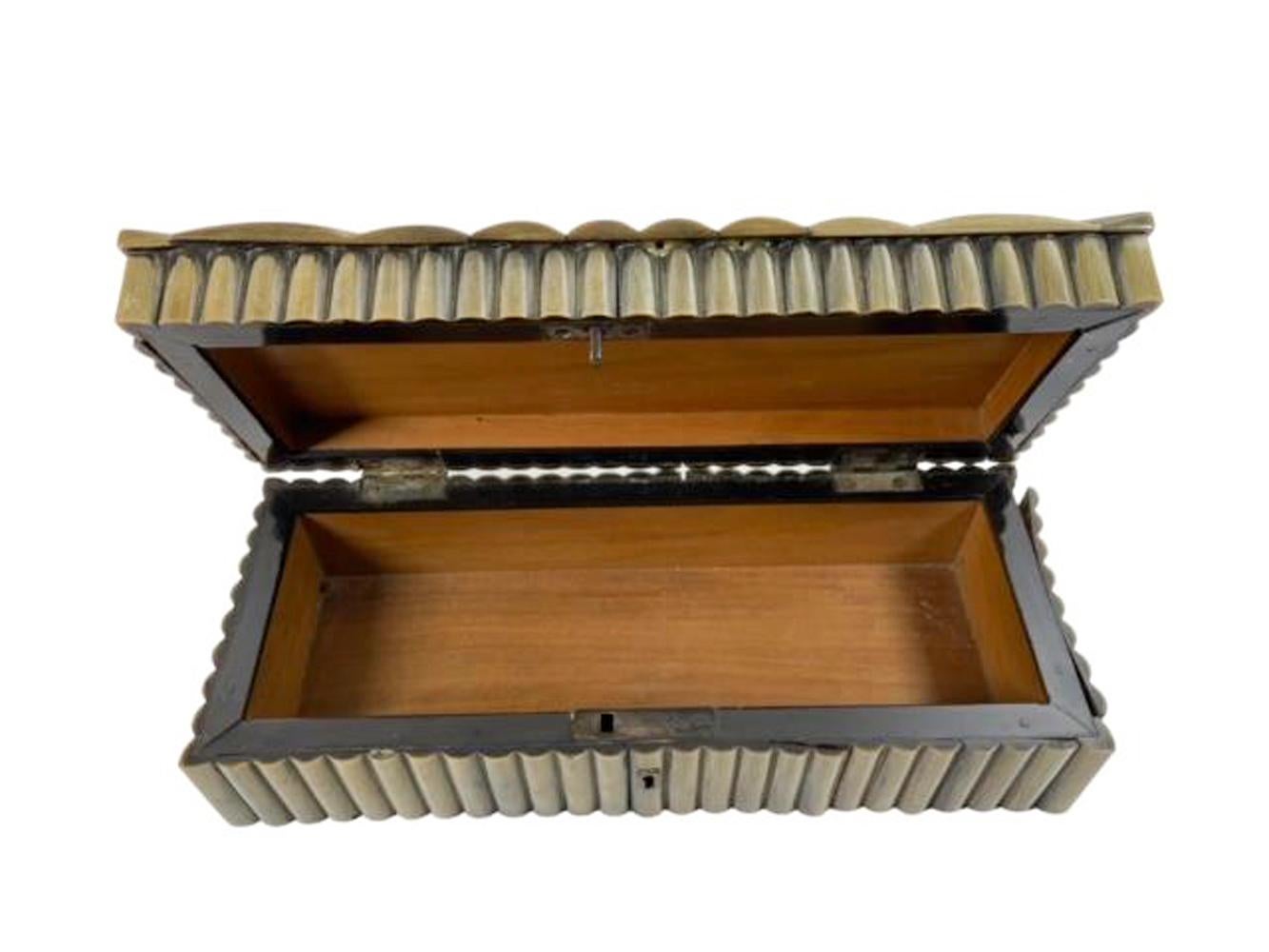19th Century Anglo-Indian Ribbed Horn Box with Sandalwood Interior  For Sale