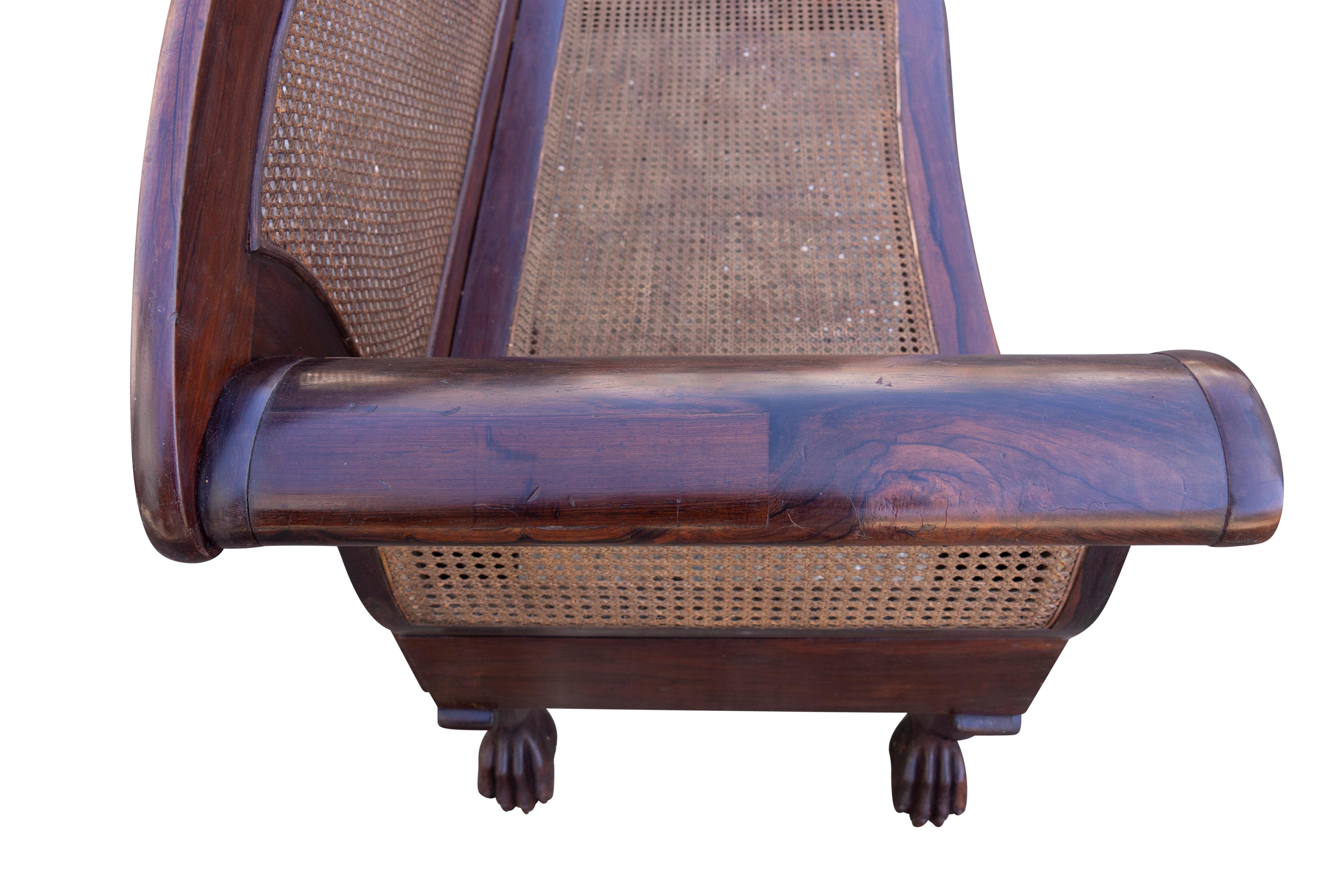 Sillón angloindio de palisandro y caña en venta 11