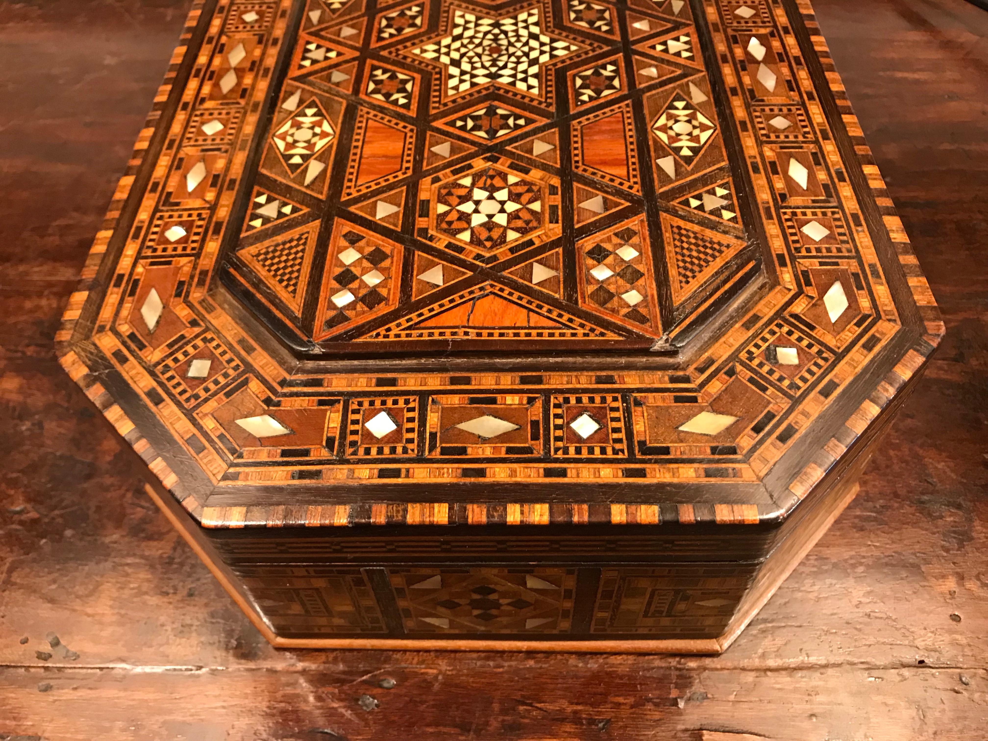 Moroccan Rosewood and Mother of Pearl Inlaid Box 2