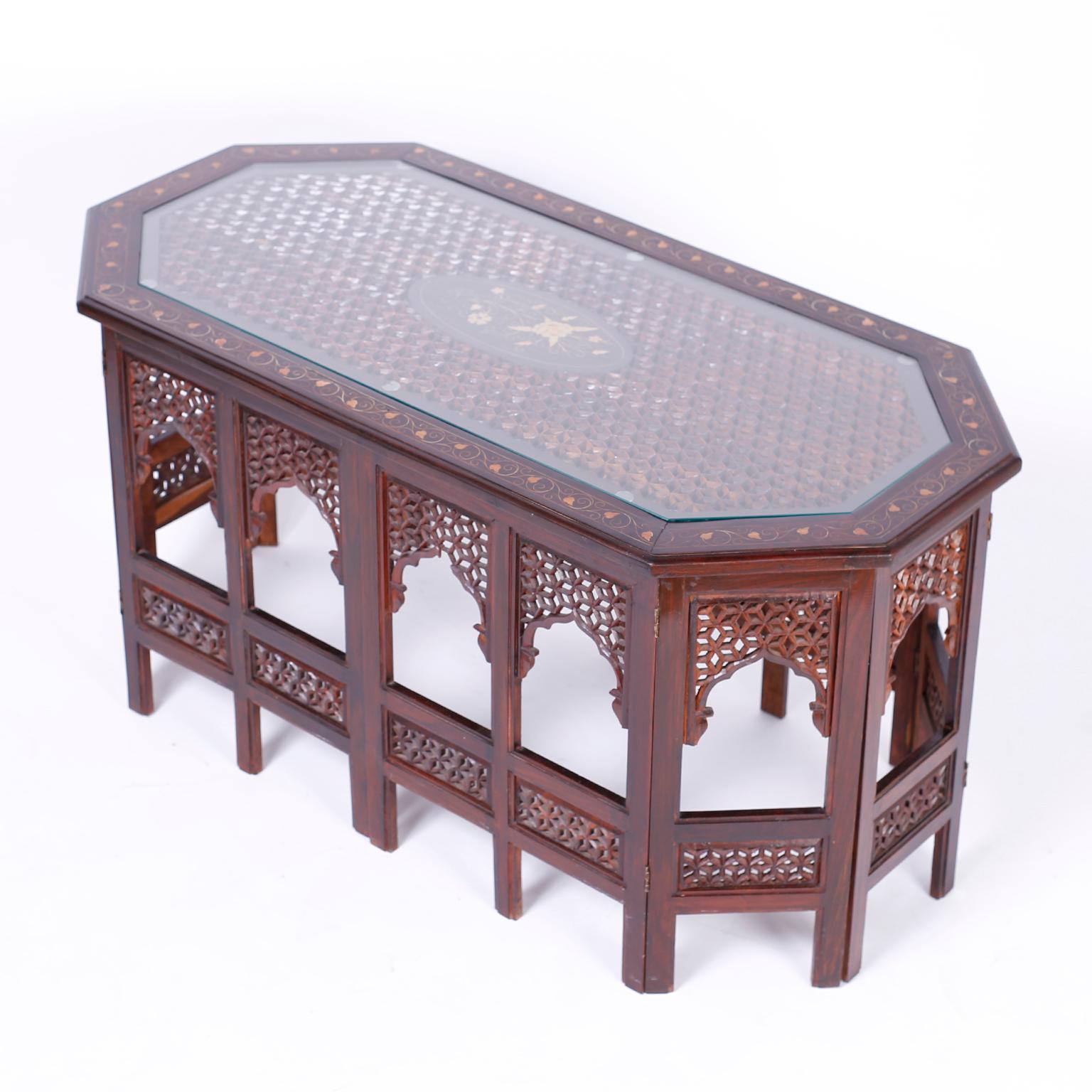 Anglo Indian Rosewood Coffee Table In Good Condition In Palm Beach, FL