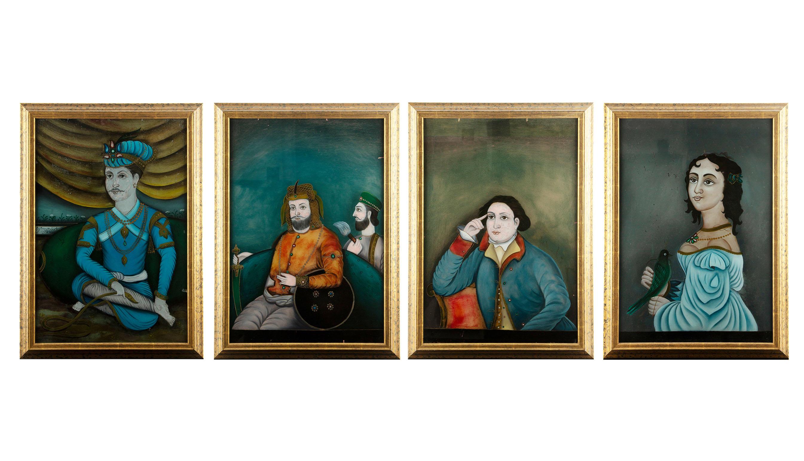 Ensemble de quatre portraits en églomisé anglo-indien. 19ème siècle
Un groupe de peintures sur verre inversé (églomisé) finement exécutées, chacune illustrant l'esthétique hybride du portrait anglo-indien au XIXe siècle, mêlant les traditions de la