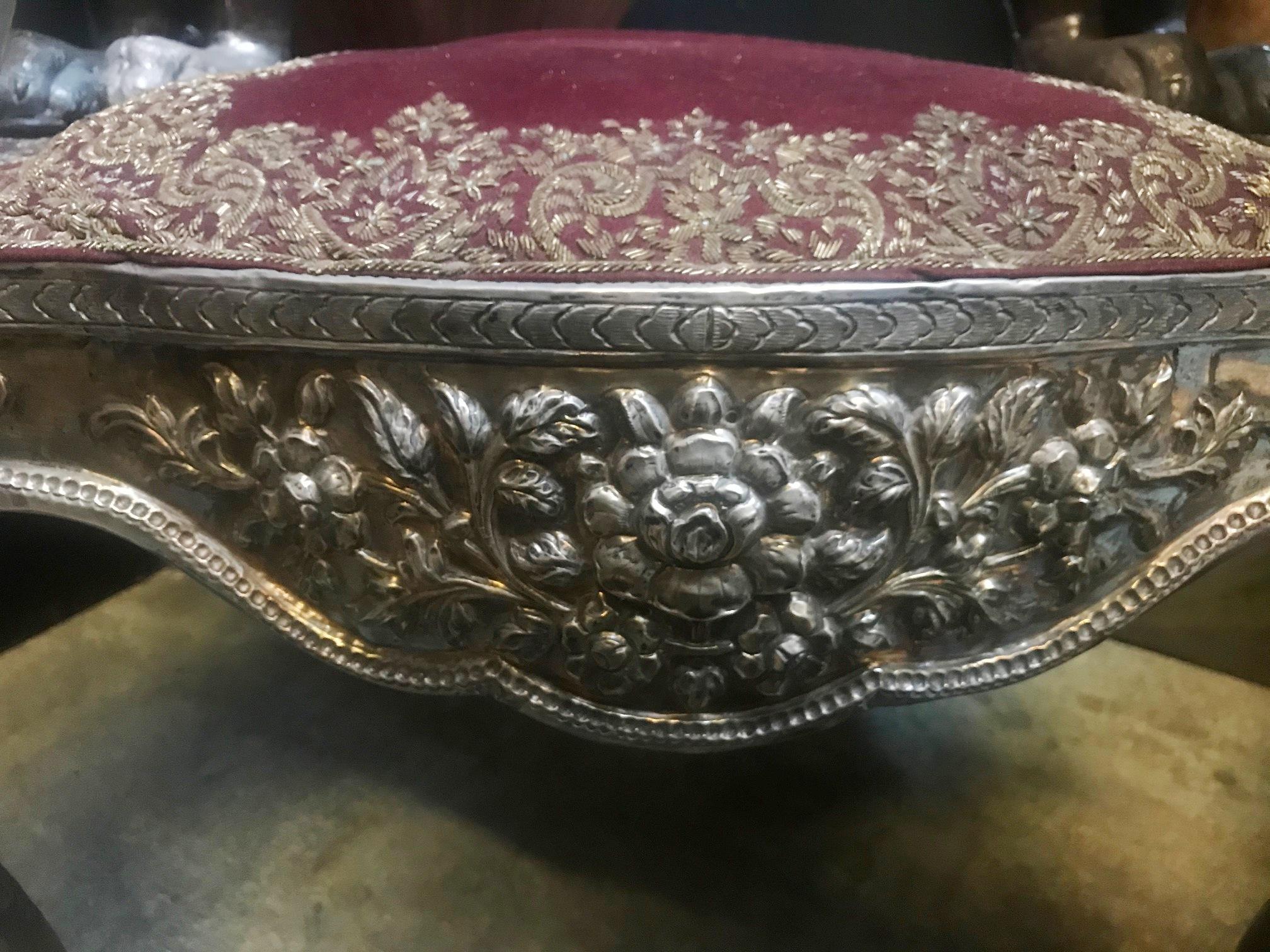 Anglo-Indian Silver Embossed Throne Armchair, 19th Century 2