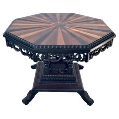 Table en bois de spécimen d'Anglo-Inde