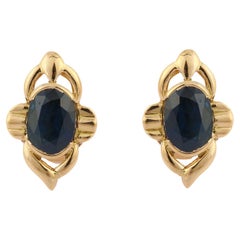 Anglo Indian Style 18K Yellow Gold Blue Sapphire Stud Earrings 