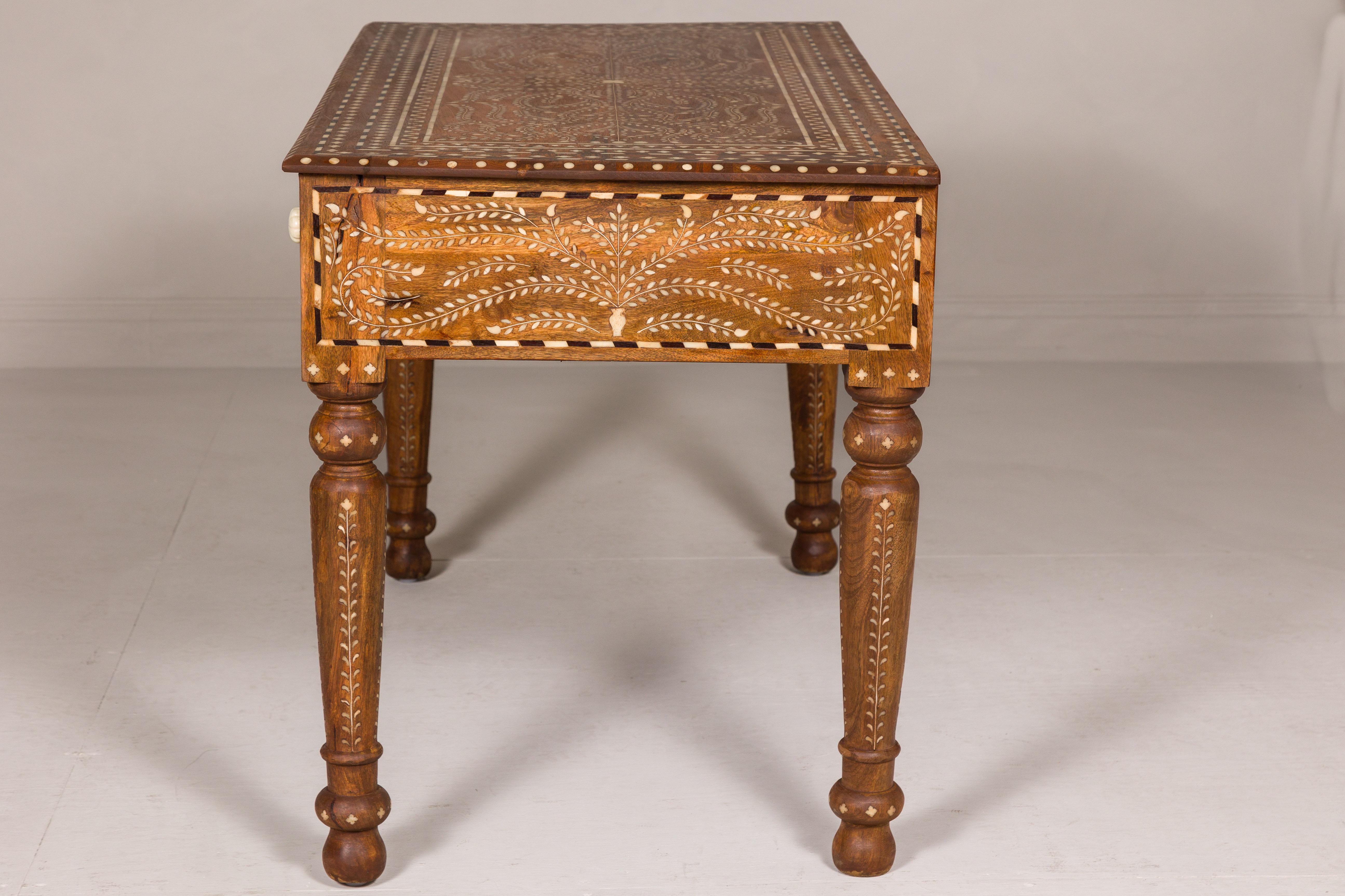 Anglo Indian Style Mango Wood Console or Desk with Three Drawers and Bone Inlay For Sale 11