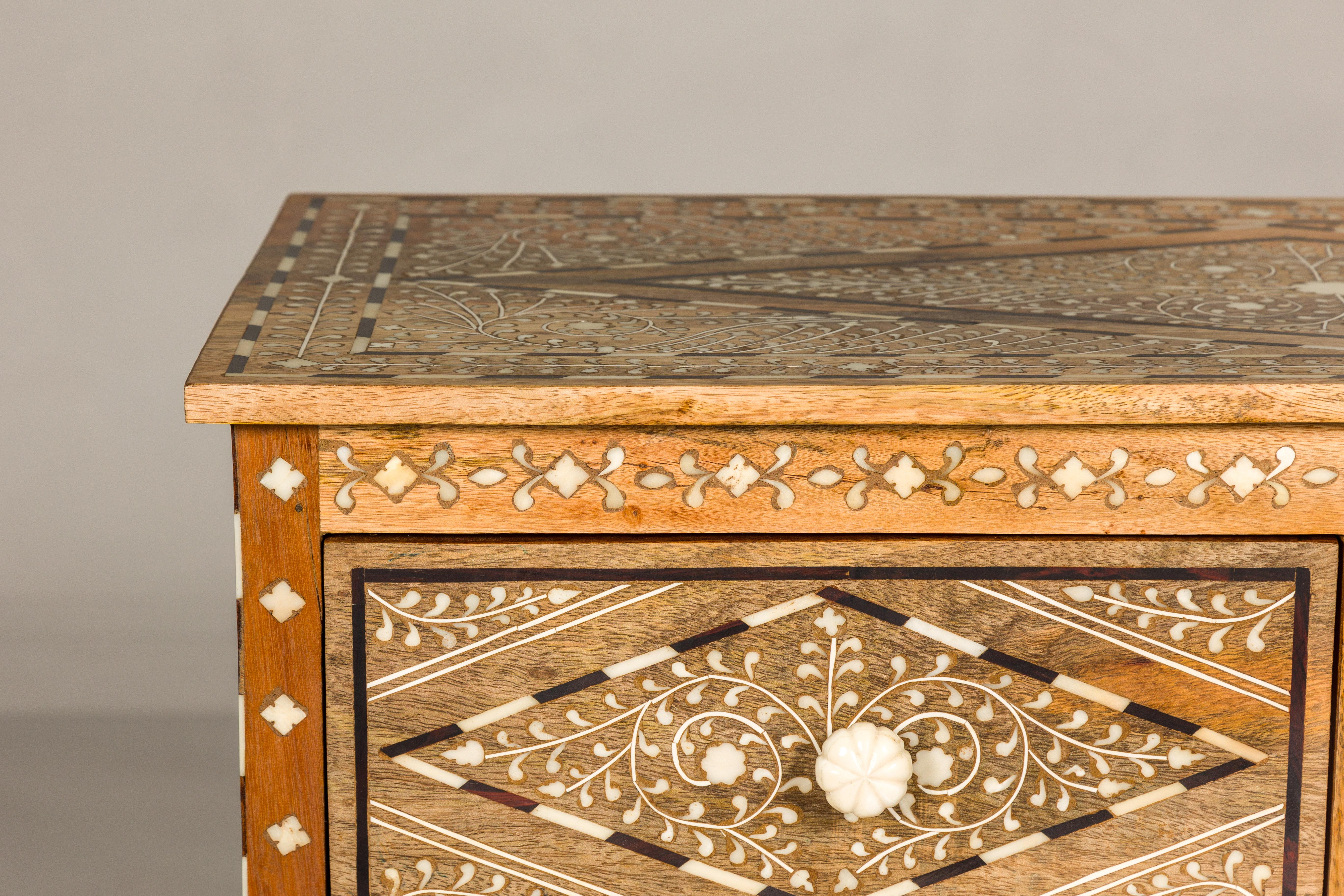 Anglo-Indian Style Mango Wood Four-Drawer Chest with Foliage Themed Bone Inlay For Sale 2