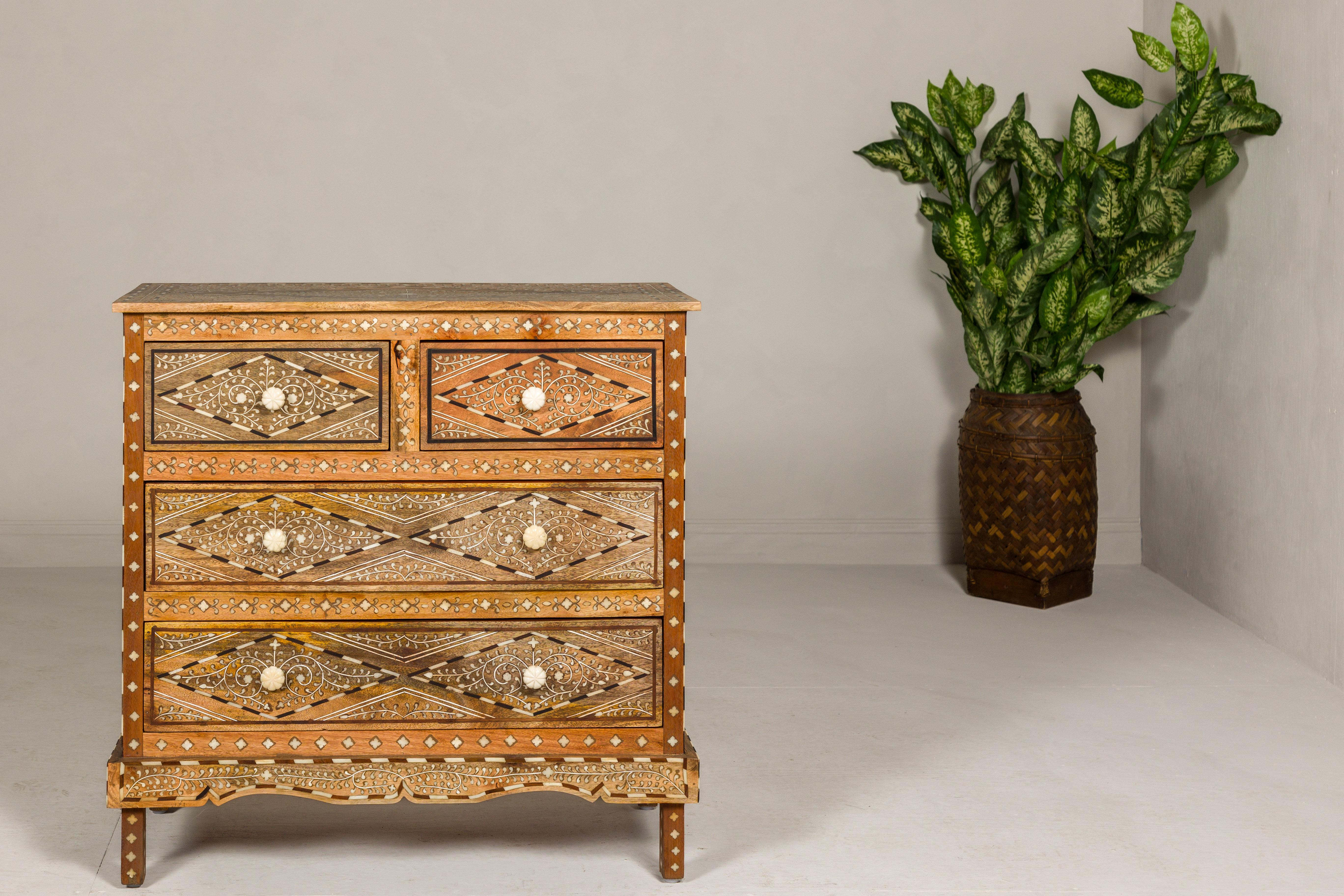 Anglo-Indian Style Mango Wood Four-Drawer Chest with Foliage Themed Bone Inlay For Sale 3