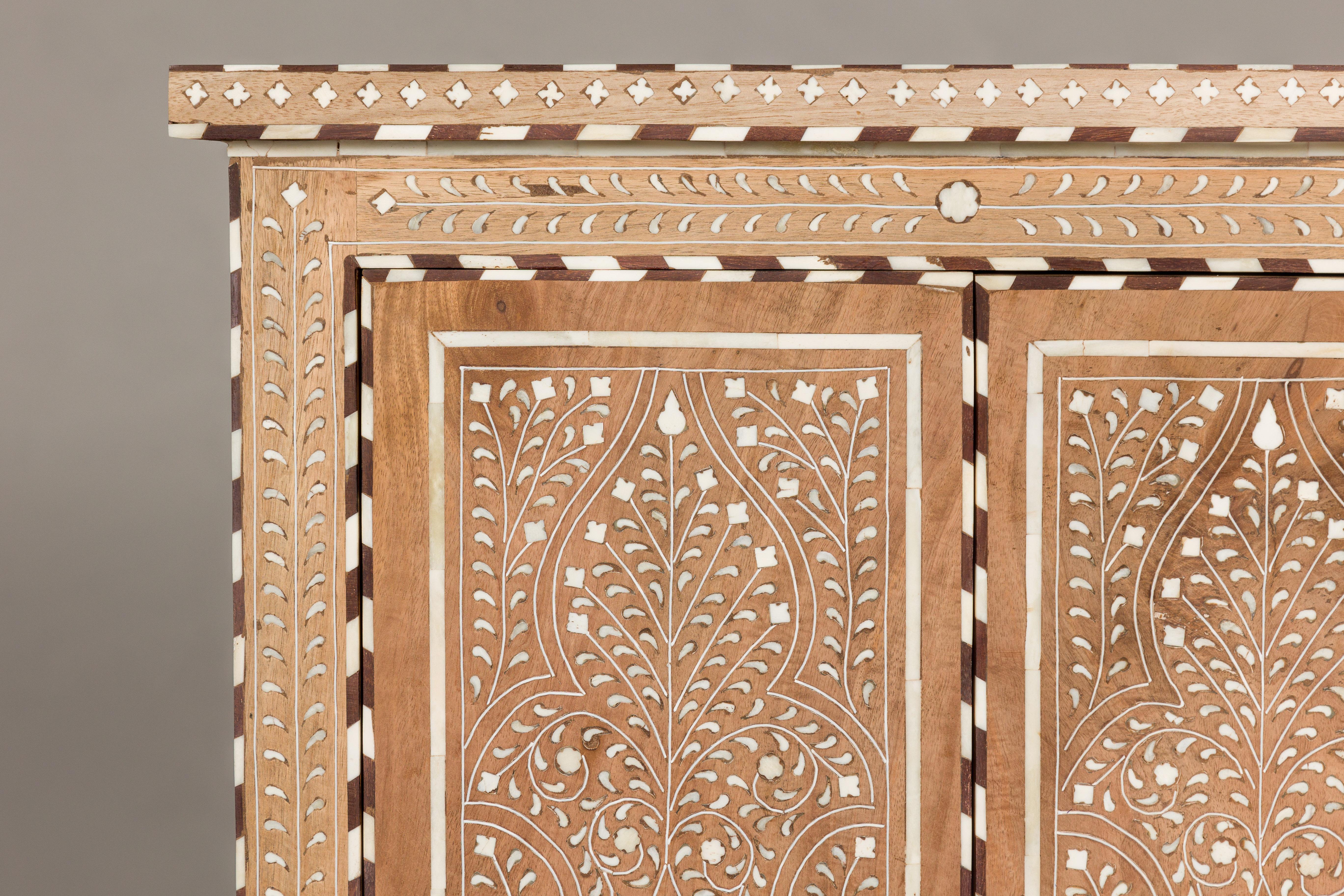 Anglo Indian Style Narrow Cabinet with Foliage-Themed Bone Inlaid Décor For Sale 1