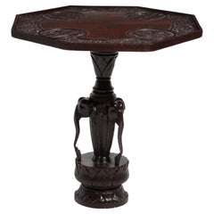 Anglo-indischer Teakholz Elefant Lotus Lampe Beistelltisch Mitte 20.