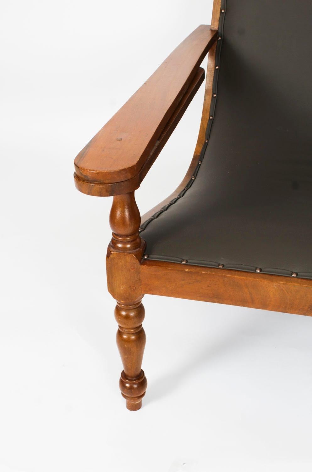 Chaise jardinière indienne anglo-indienne en teck avec bras extensibles 19ème siècle en vente 8