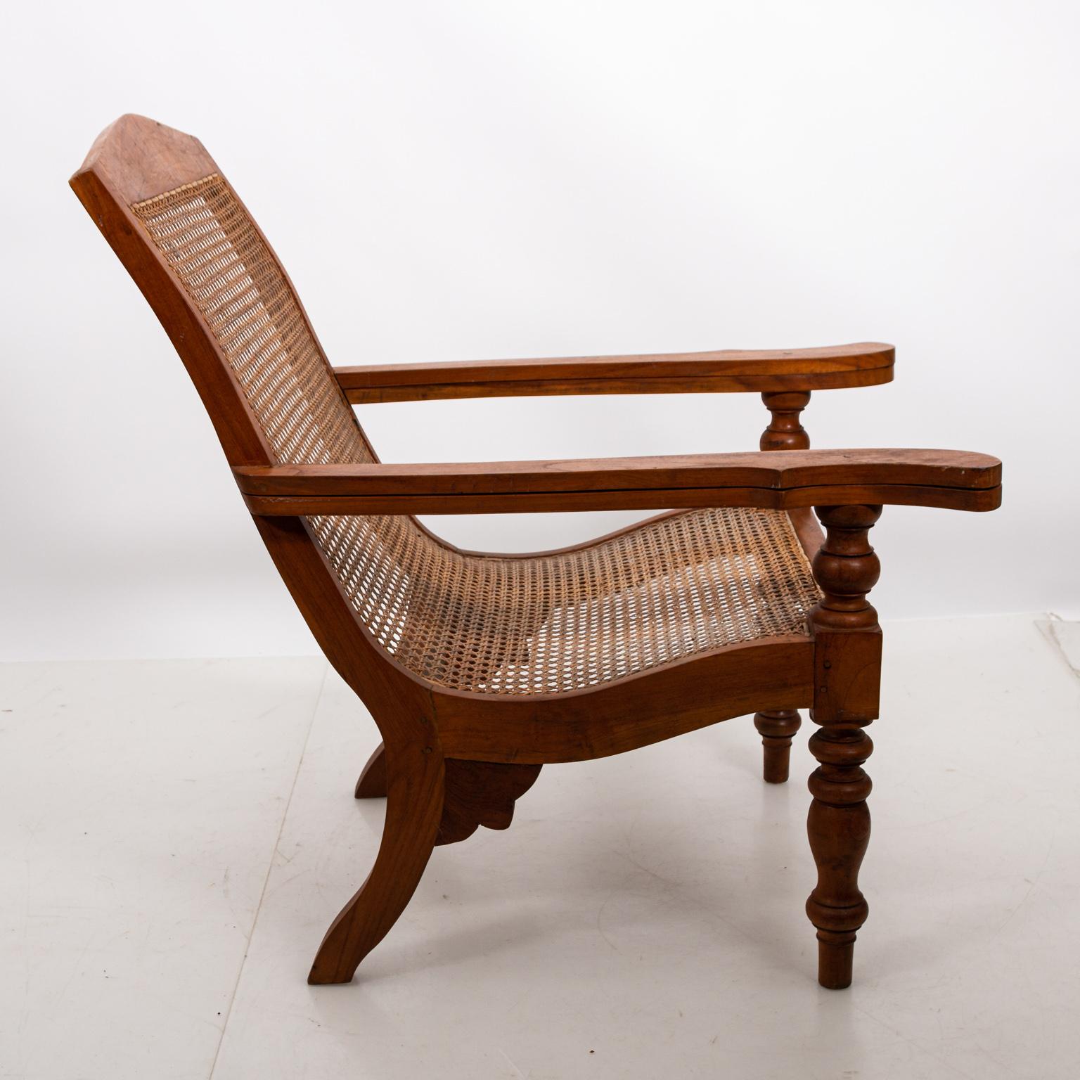 Anglo-Indian Teakwood and Cane Plantation Chair  2