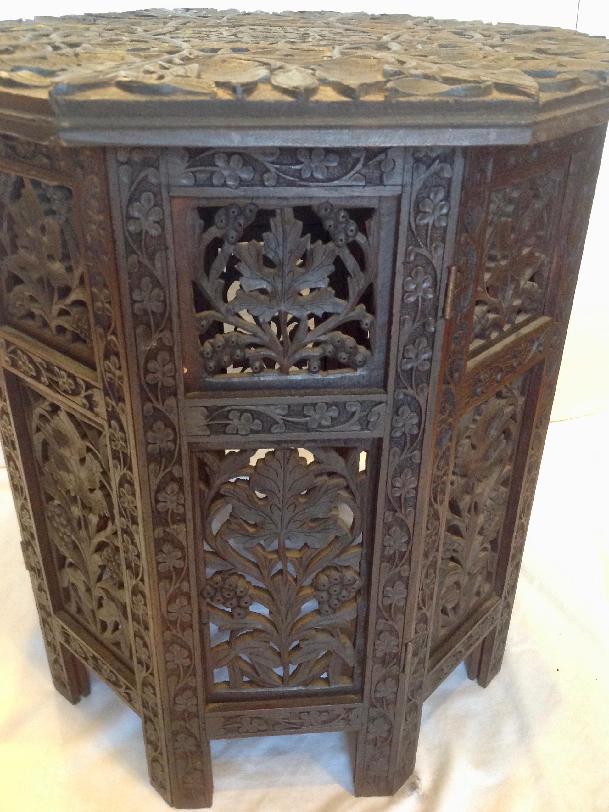 19th Century Anglo-Indian Travel Table / Tabouret