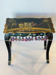Table d'appoint tropicale avec éléphant et franges, style Child & Child