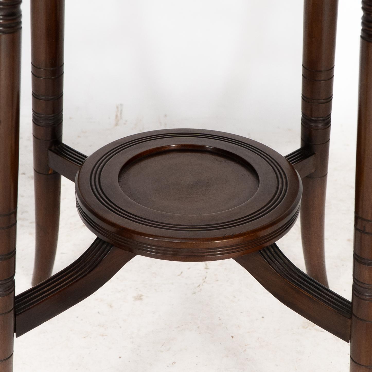 Table d'appoint anglo-japonaise en noyer à plateau tournant en vente 8