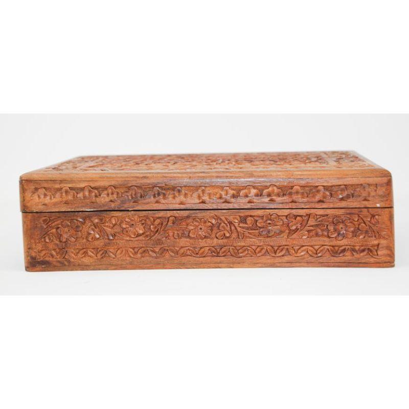 Anglo Raj Hand Carved Wooden Decorative Jewelry Box For Sale 7