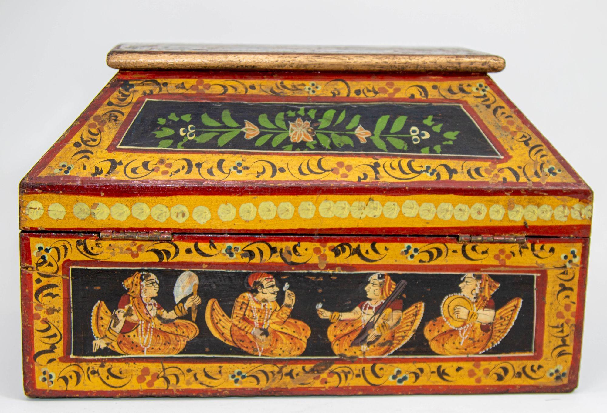 Anglo Raj Hand Painted Jewellery Wood Box 1920s For Sale 1