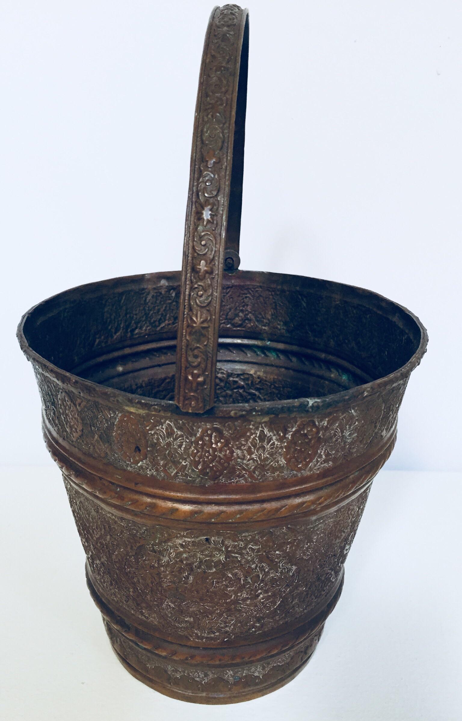 Agra Moorish Mughal Metal Copper Vessel Bucket For Sale