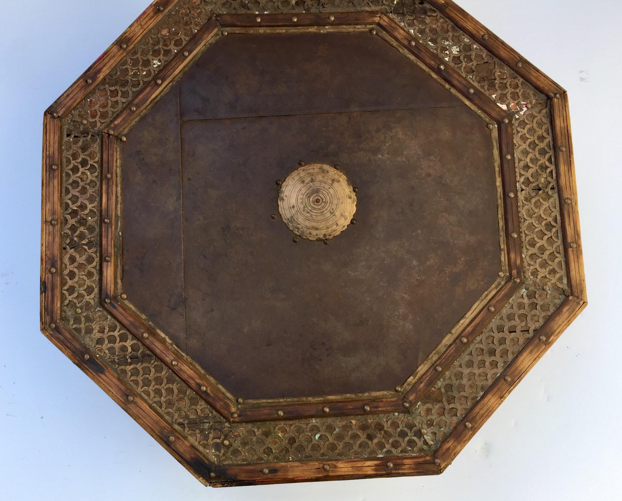 Wood Anglo Raj Octagonal Low Coffee Table with Moorish Design