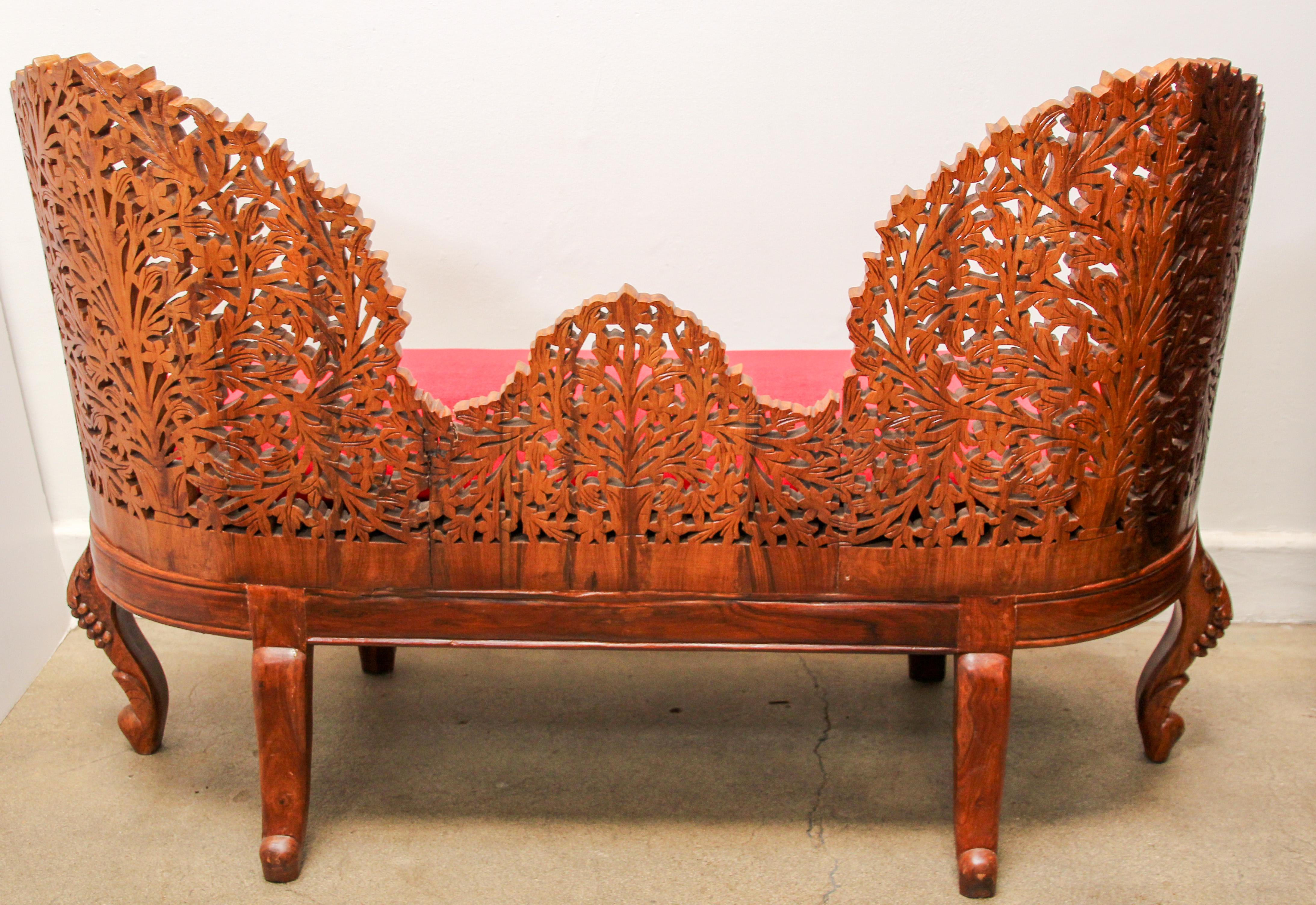 Anglo-Raj Settee with Open Back Hand Carved Tree of Life Back For Sale 6