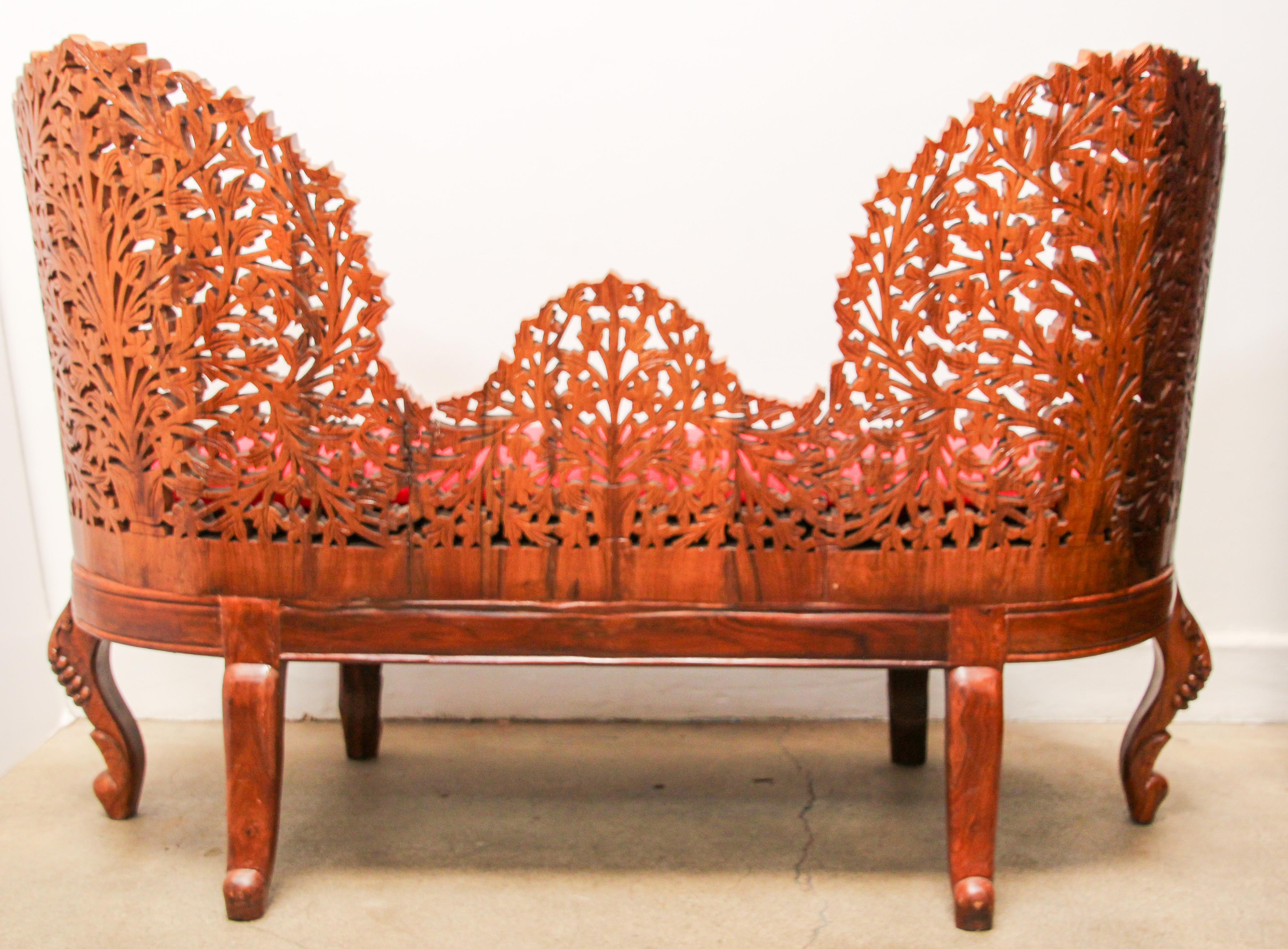 Anglo-Raj Settee with Open Back Hand Carved Tree of Life Back For Sale 9