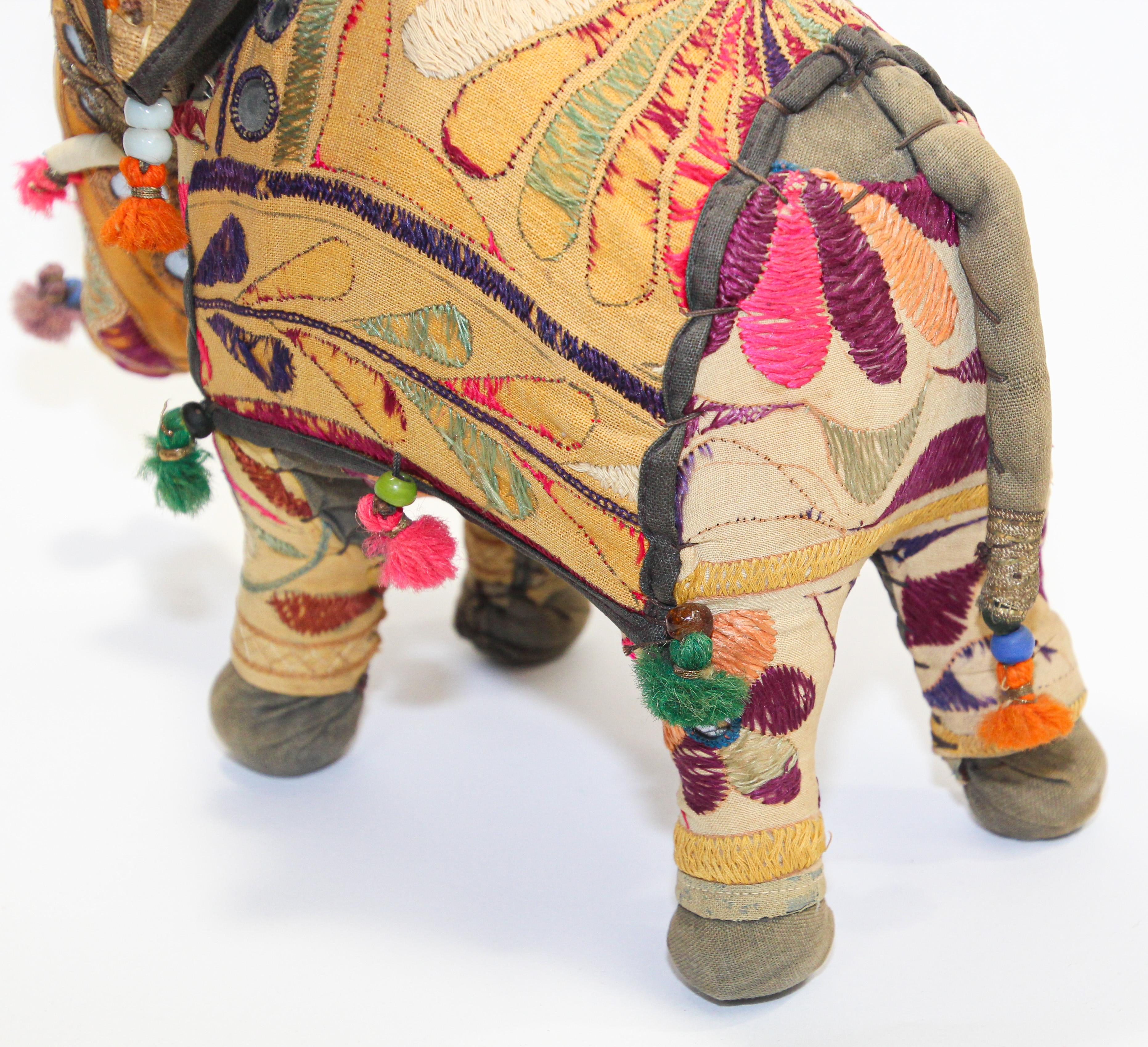 Anglo Raj Vintage Hand-Crafted Stuffed Cotton Embroidered Elephant, India, 1950 For Sale 1