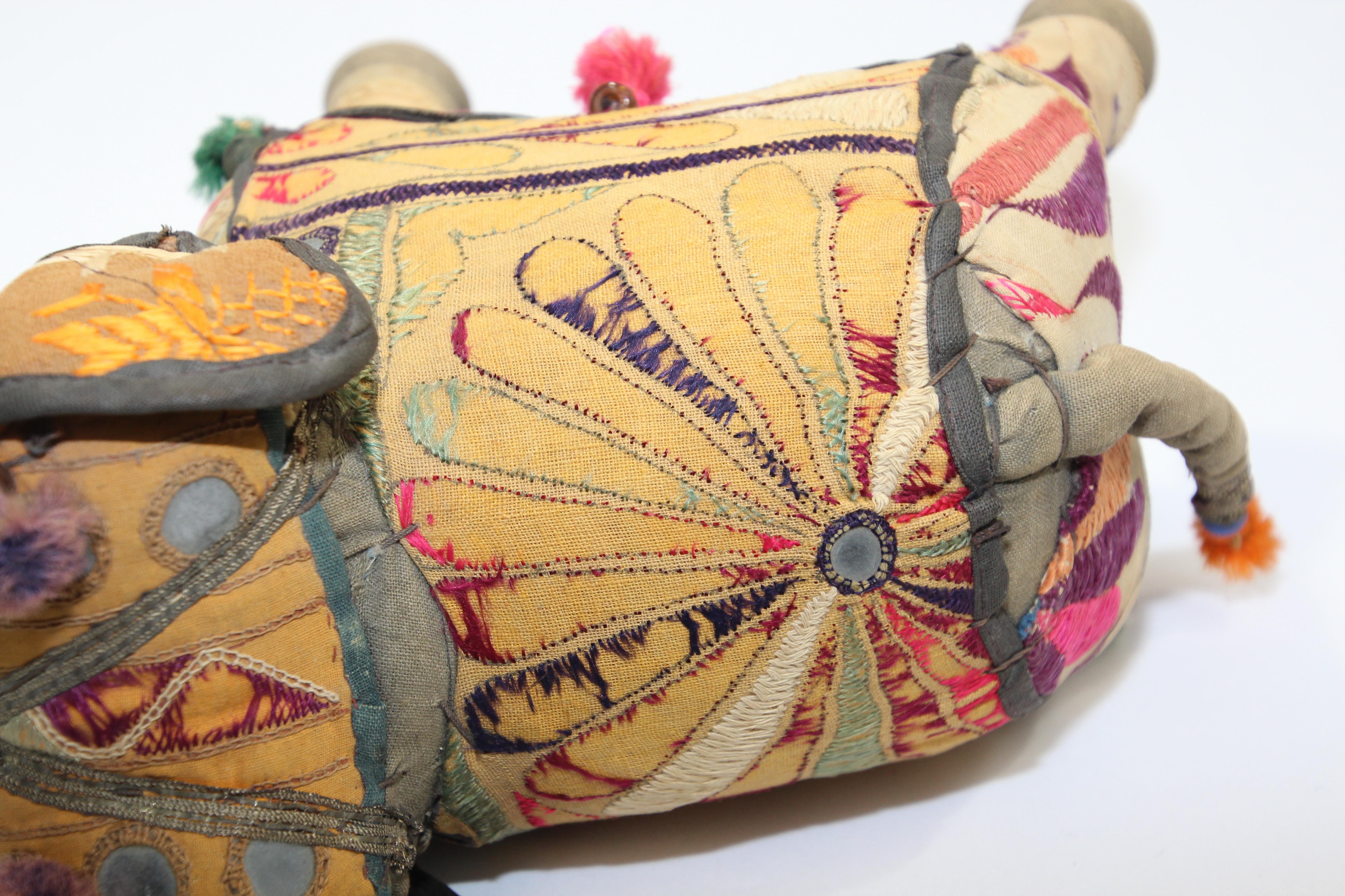 Anglo Raj Vintage Hand-Crafted Stuffed Cotton Embroidered Elephant, India, 1950 For Sale 10